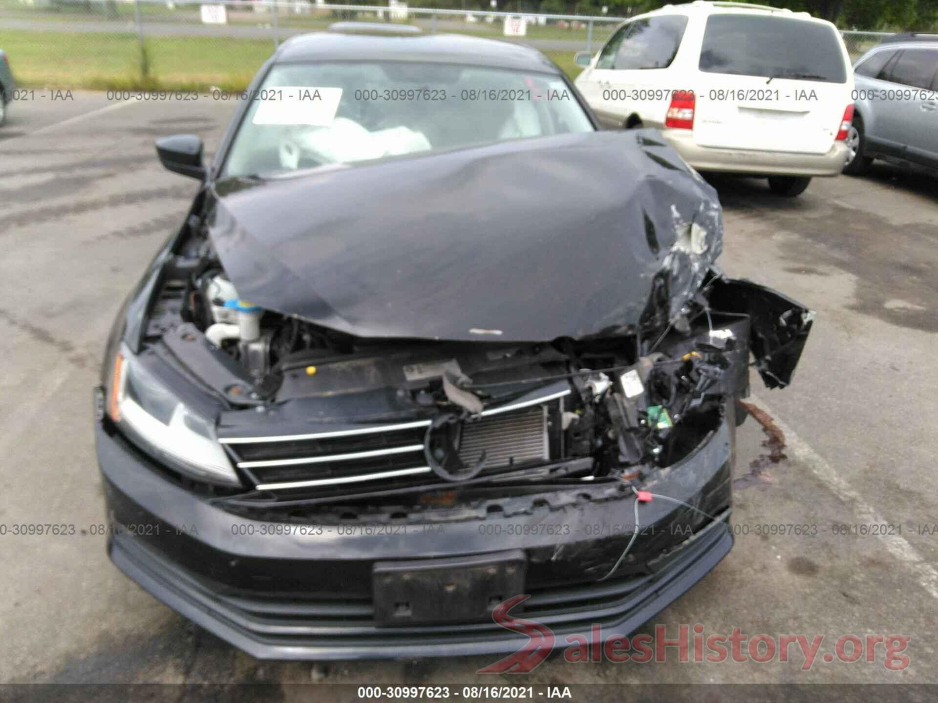 3VW2B7AJ5HM305860 2017 VOLKSWAGEN JETTA