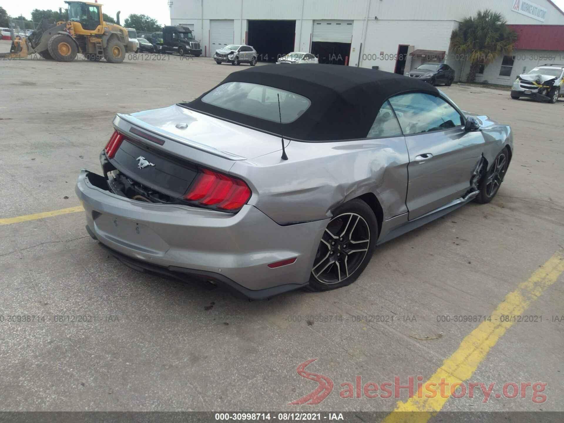 1FATP8UH4M5105811 2021 FORD MUSTANG