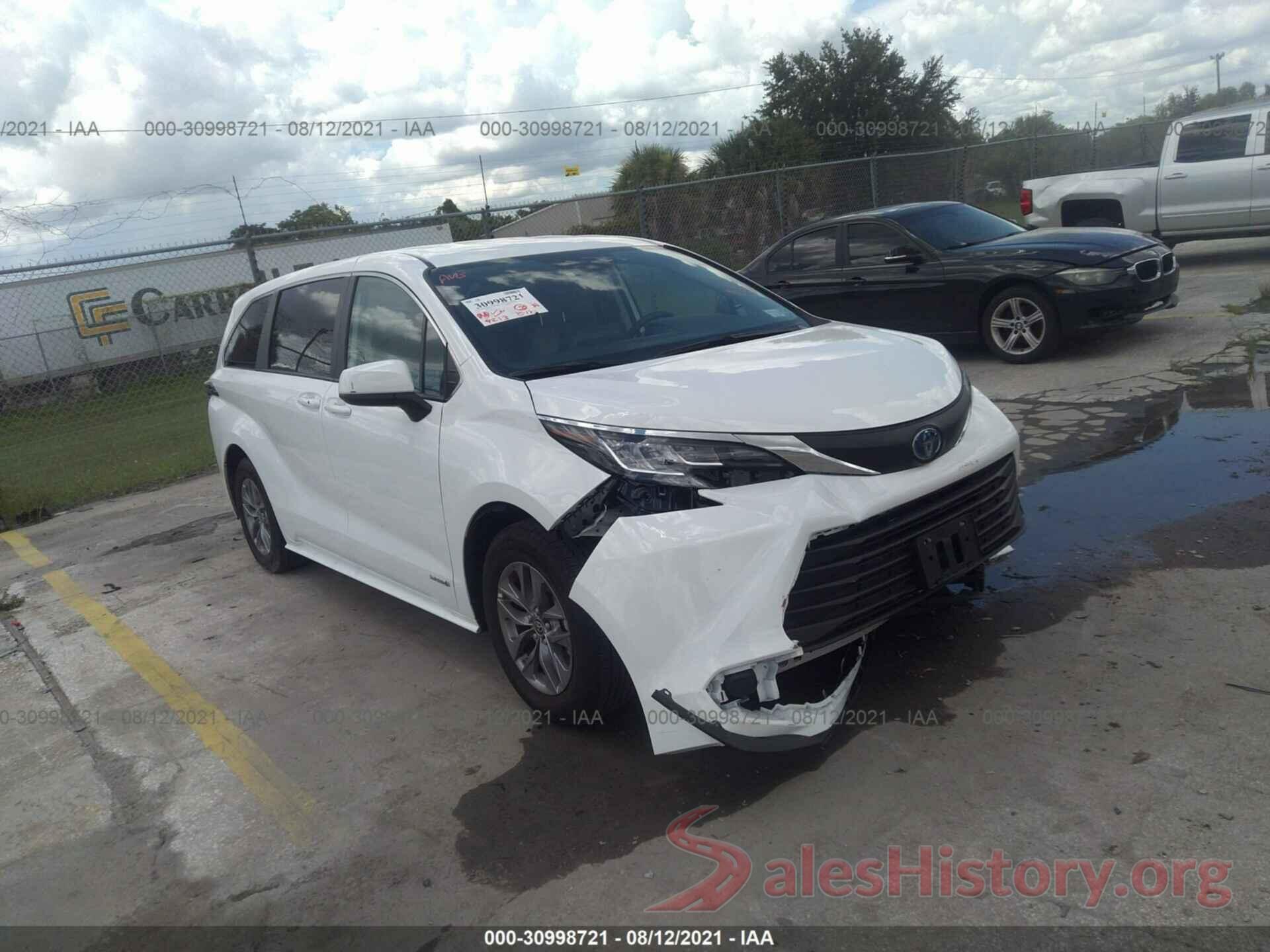 5TDKRKEC5MS042549 2021 TOYOTA SIENNA