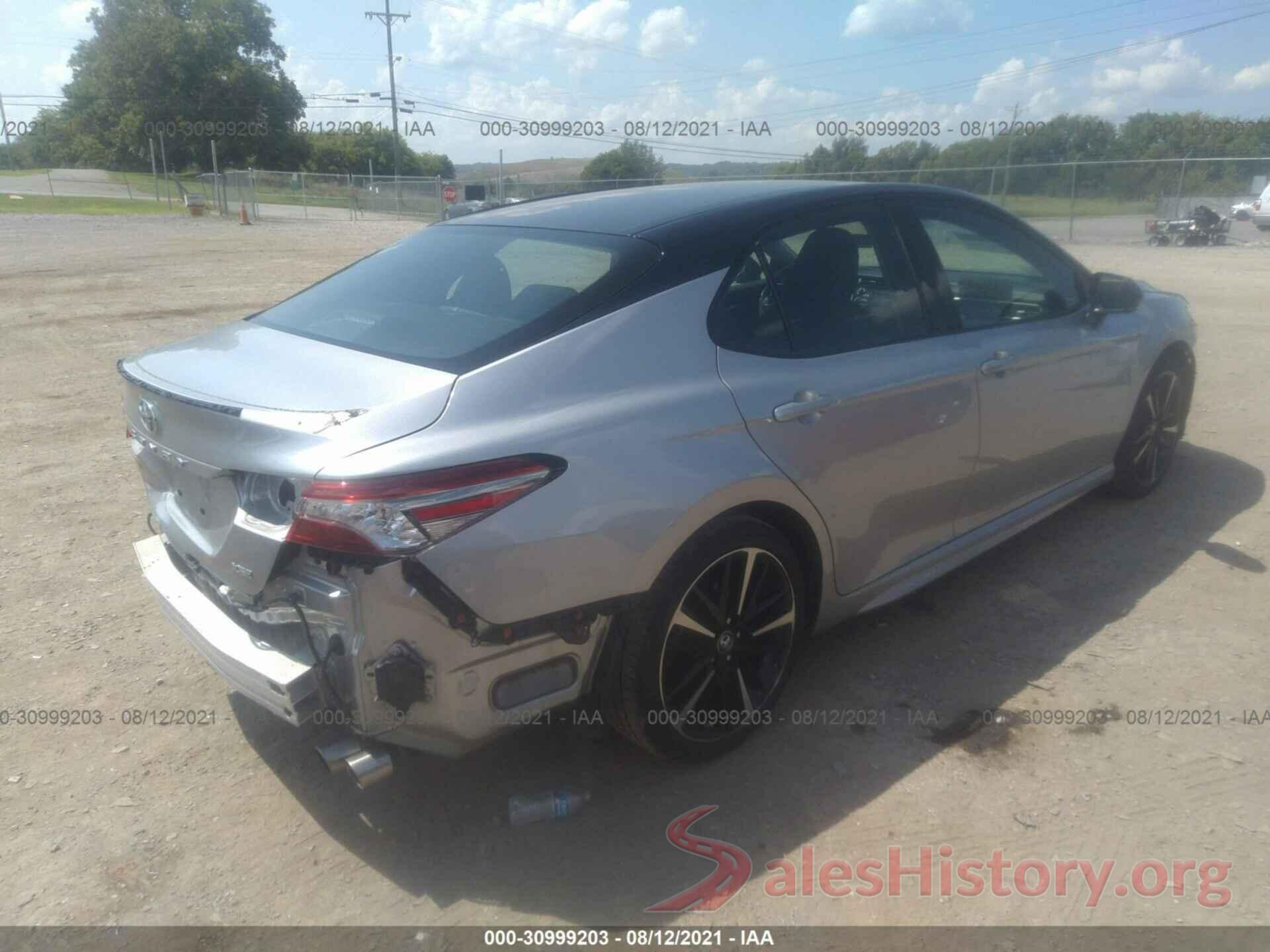 4T1B61HK5JU129652 2018 TOYOTA CAMRY