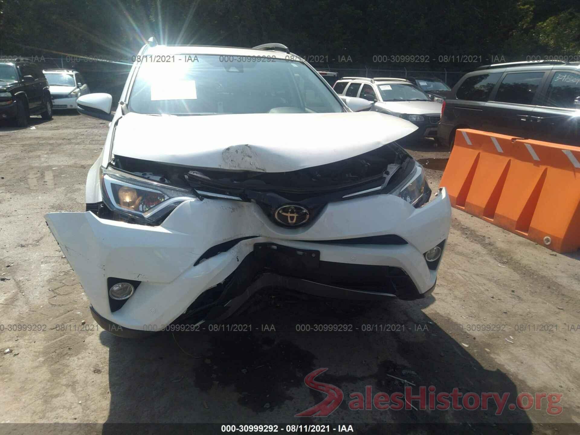 JTMRFREVXHJ714805 2017 TOYOTA RAV4