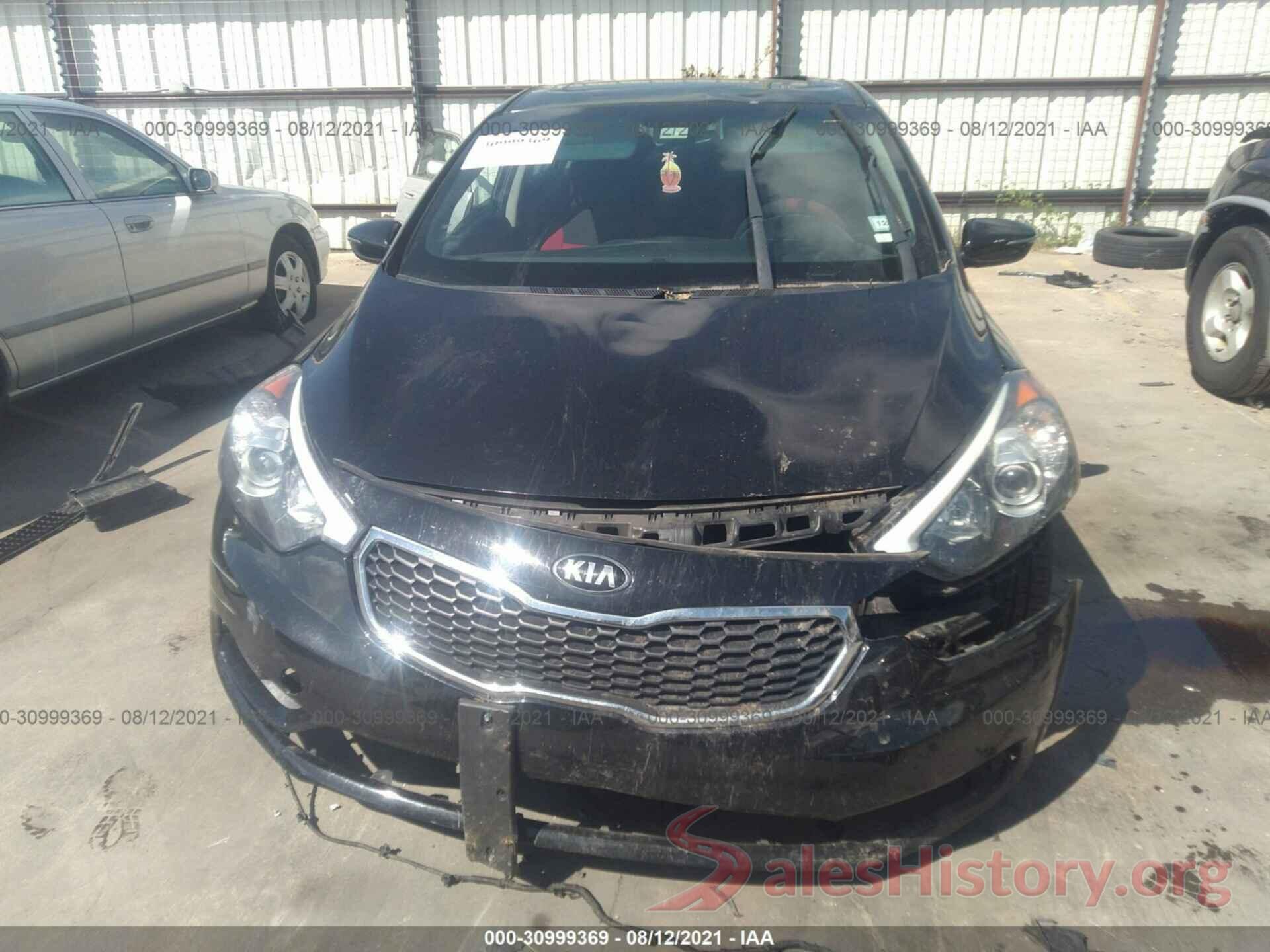 KNAFZ4A88G5470136 2016 KIA FORTE