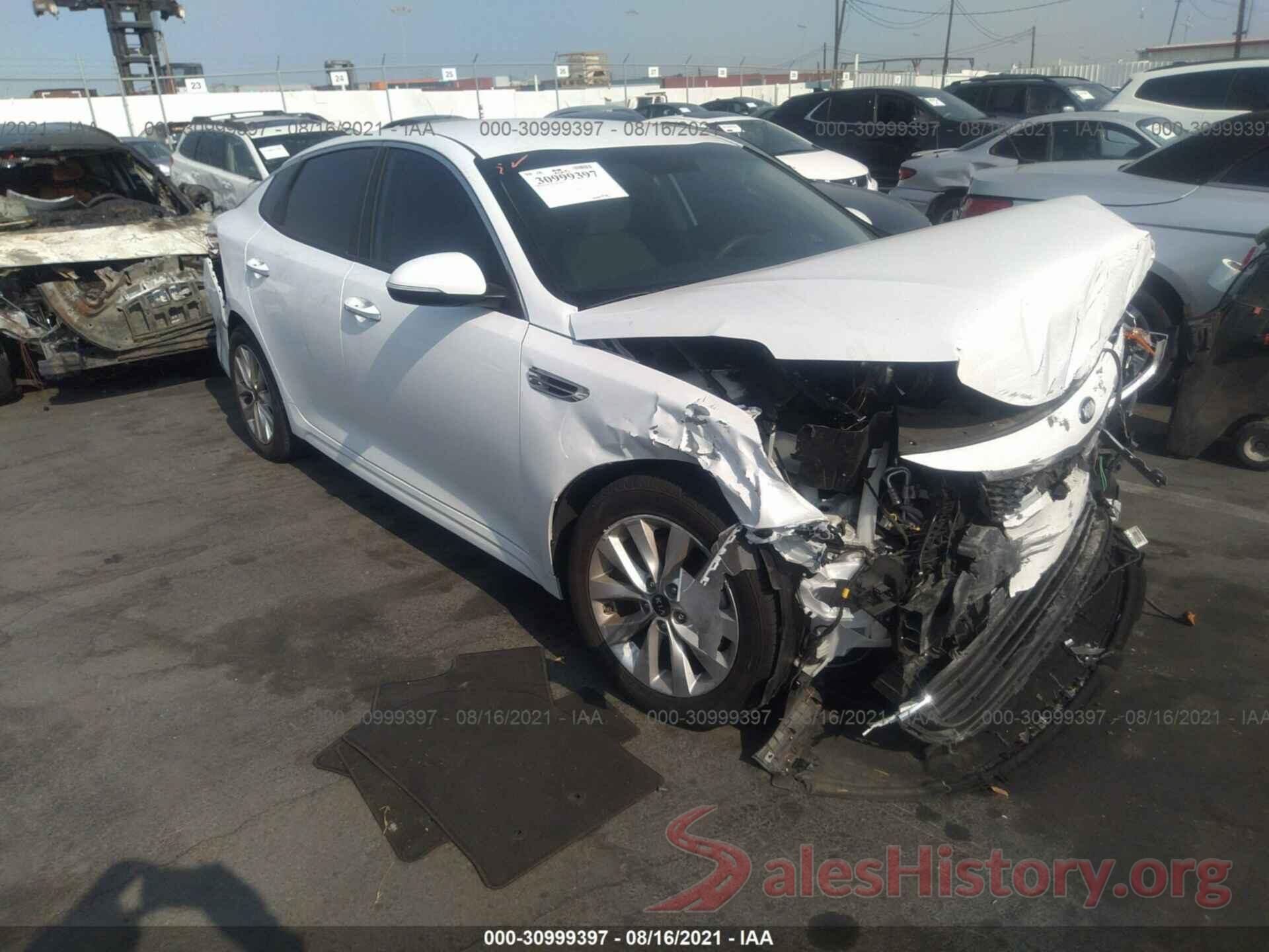 5XXGT4L32JG267093 2018 KIA OPTIMA