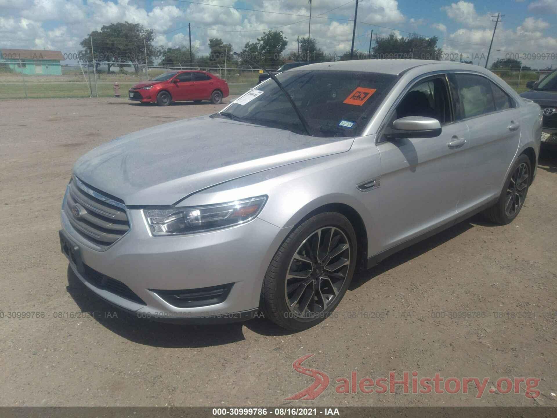 1FAHP2E8XJG133307 2018 FORD TAURUS