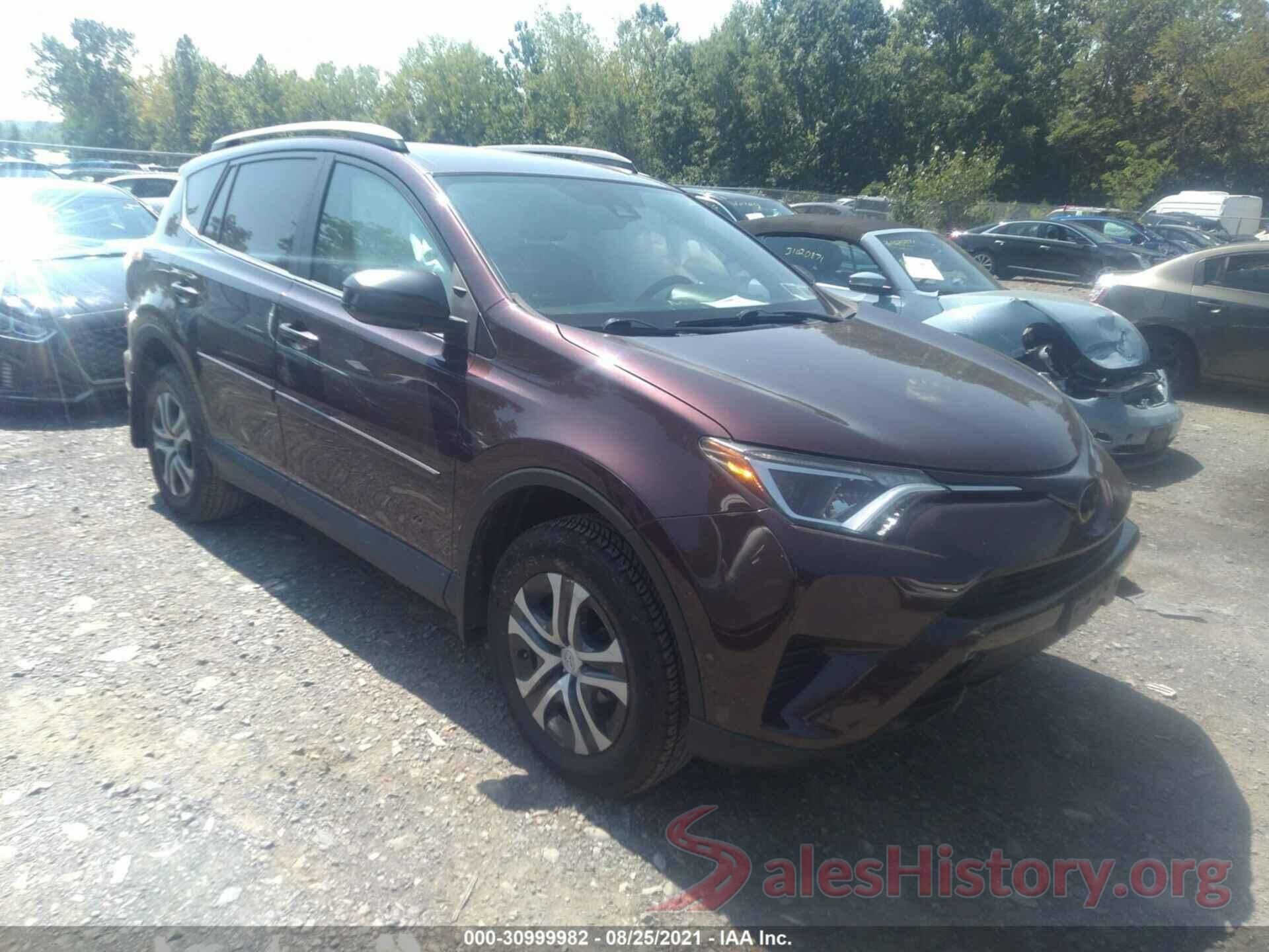 2T3BFREV9HW607876 2017 TOYOTA RAV4