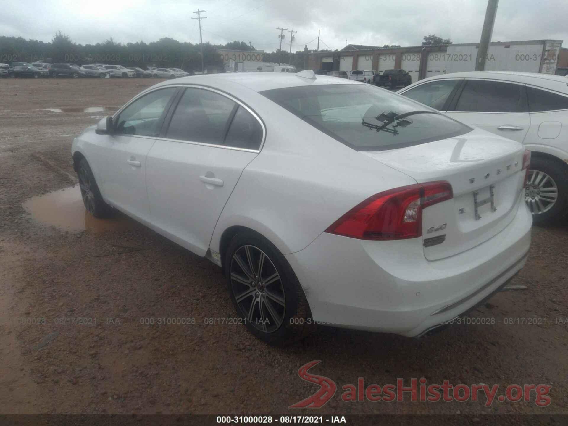 LYV402HK8JB169321 2018 VOLVO S60