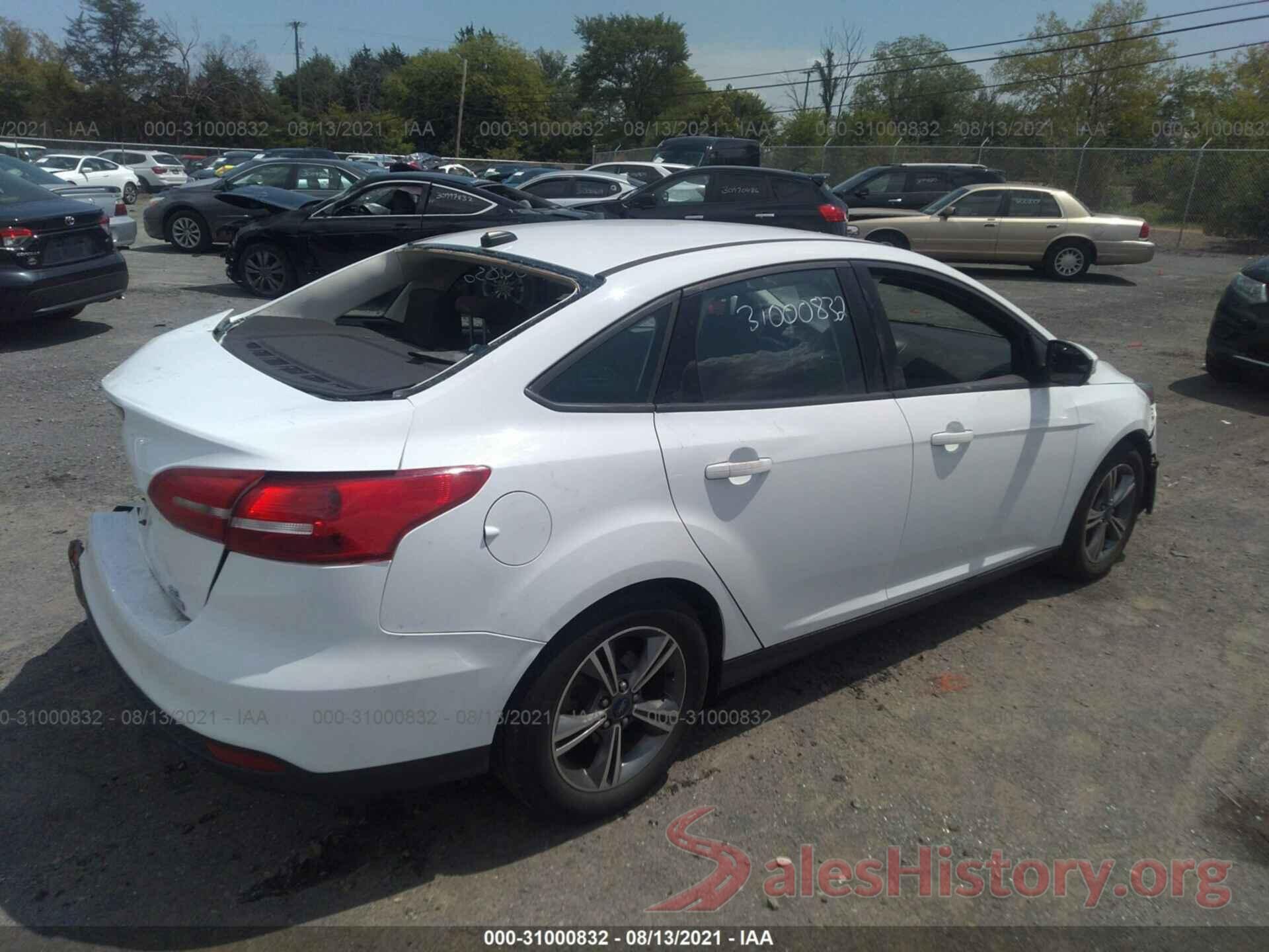 1FADP3FE8JL329830 2018 FORD FOCUS