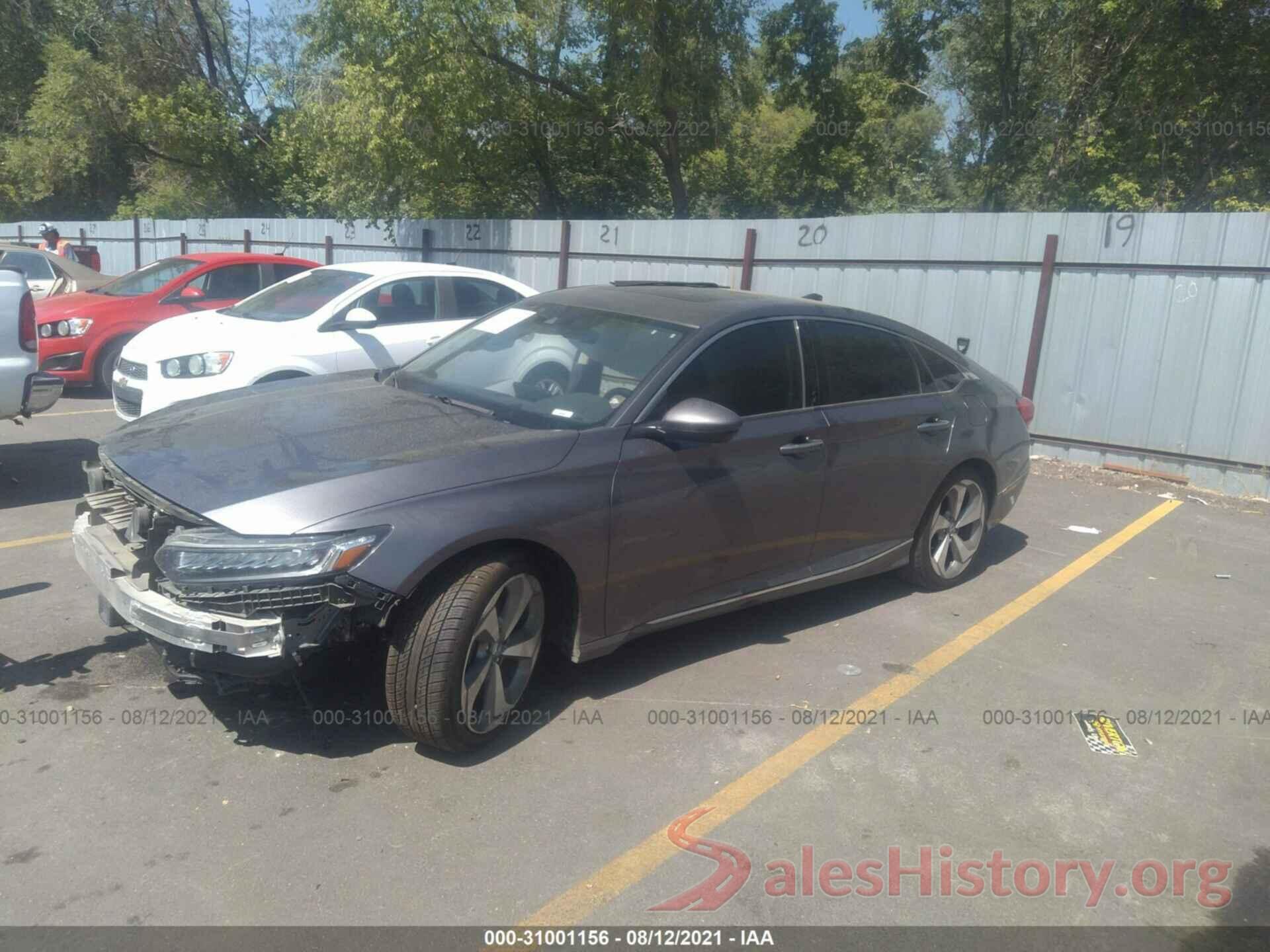 1HGCV2F9XJA031883 2018 HONDA ACCORD SEDAN