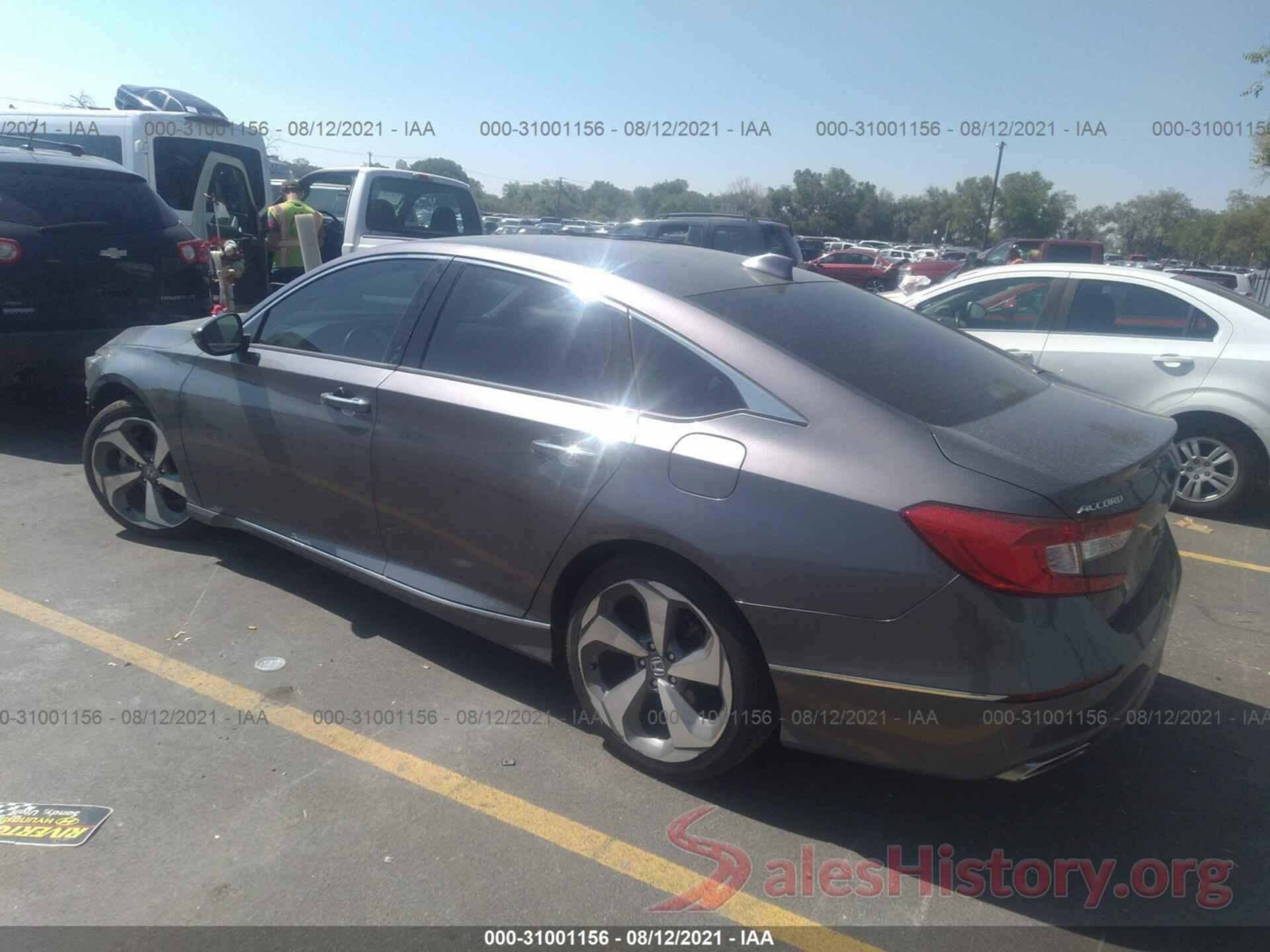 1HGCV2F9XJA031883 2018 HONDA ACCORD SEDAN