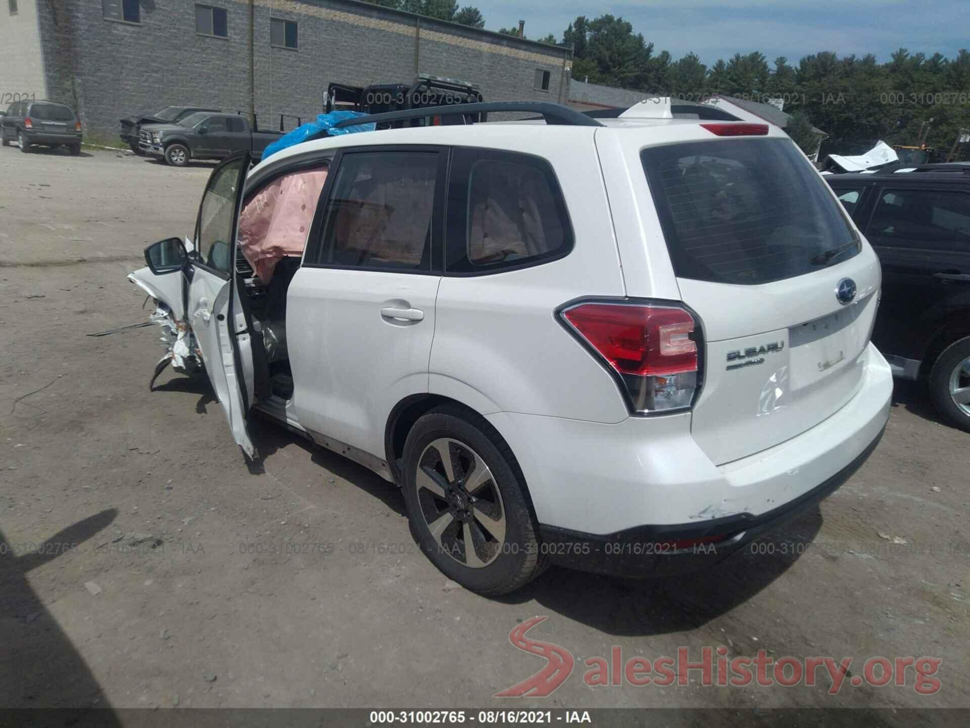 JF2SJABC7HH445028 2017 SUBARU FORESTER