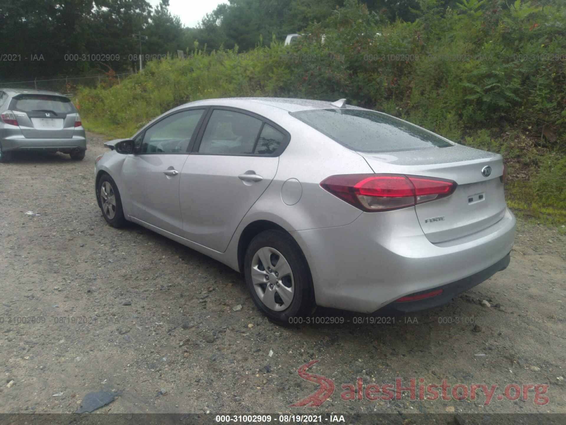 3KPFK4A7XJE167871 2018 KIA FORTE