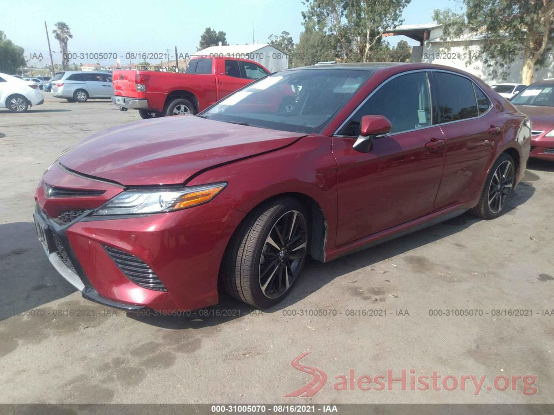 4T1BZ1HK9JU505261 2018 TOYOTA CAMRY