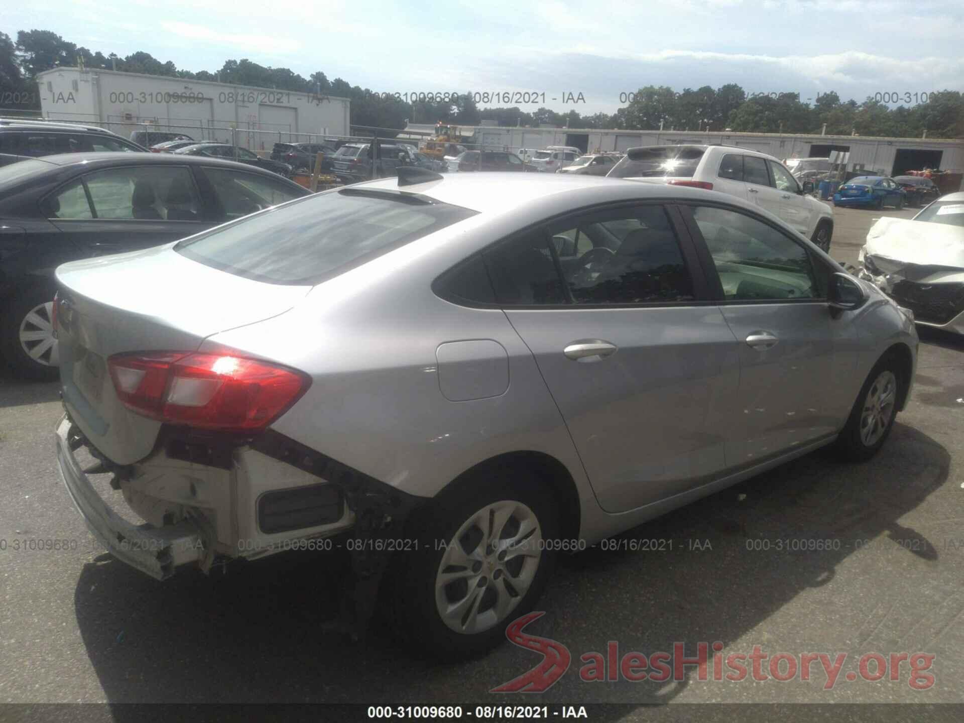 1G1BJ5SM0K7102971 2019 CHEVROLET CRUZE