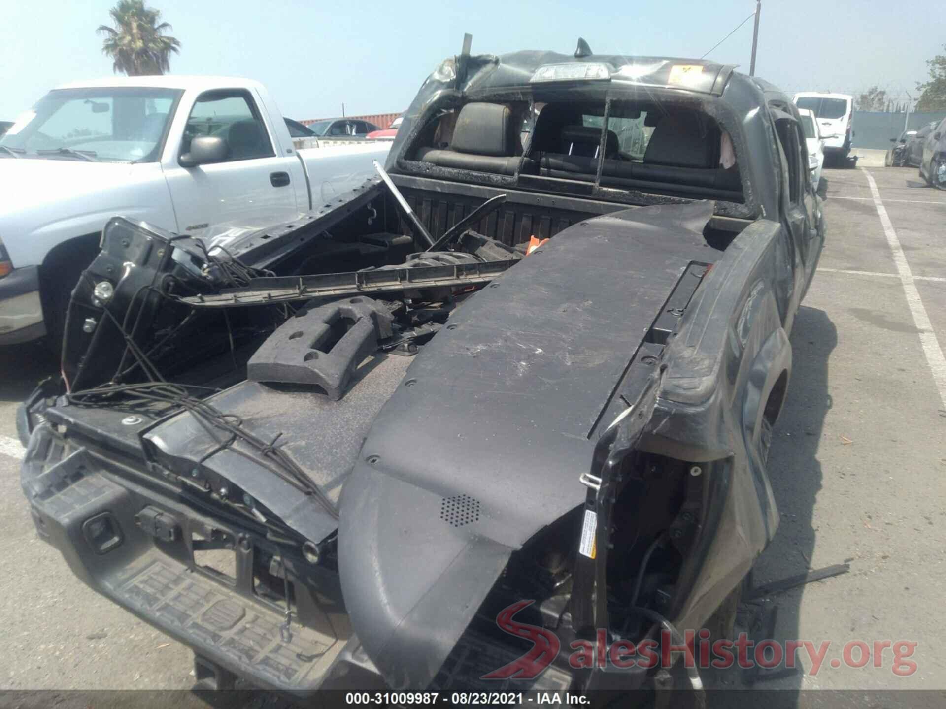 3TMAZ5CN8JM053882 2018 TOYOTA TACOMA