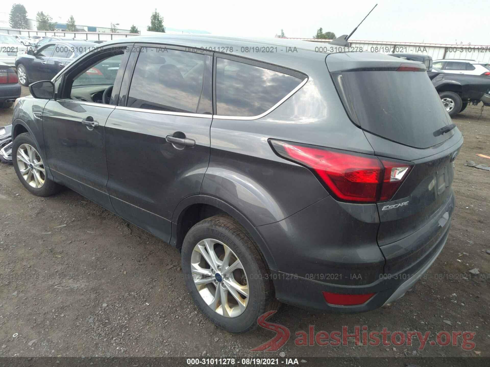 1FMCU9GD8KUB63436 2019 FORD ESCAPE