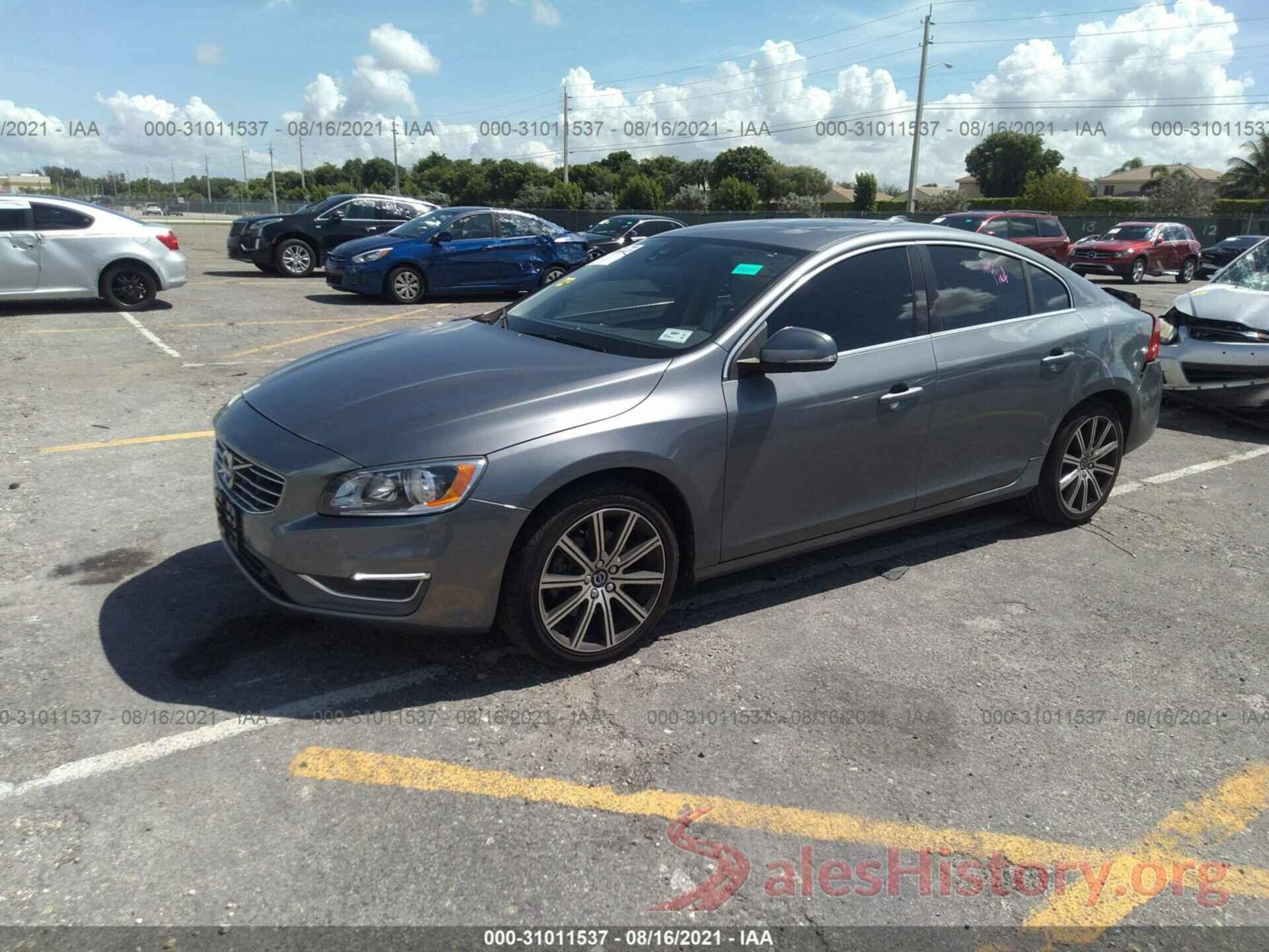 LYV402TK8JB172131 2018 VOLVO S60