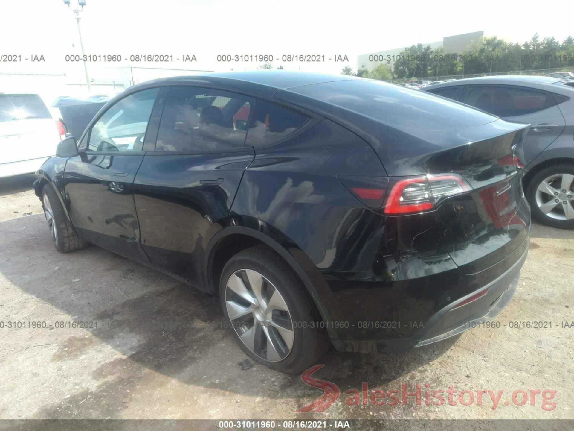 5YJYGDEE7MF087266 2021 TESLA MODEL Y