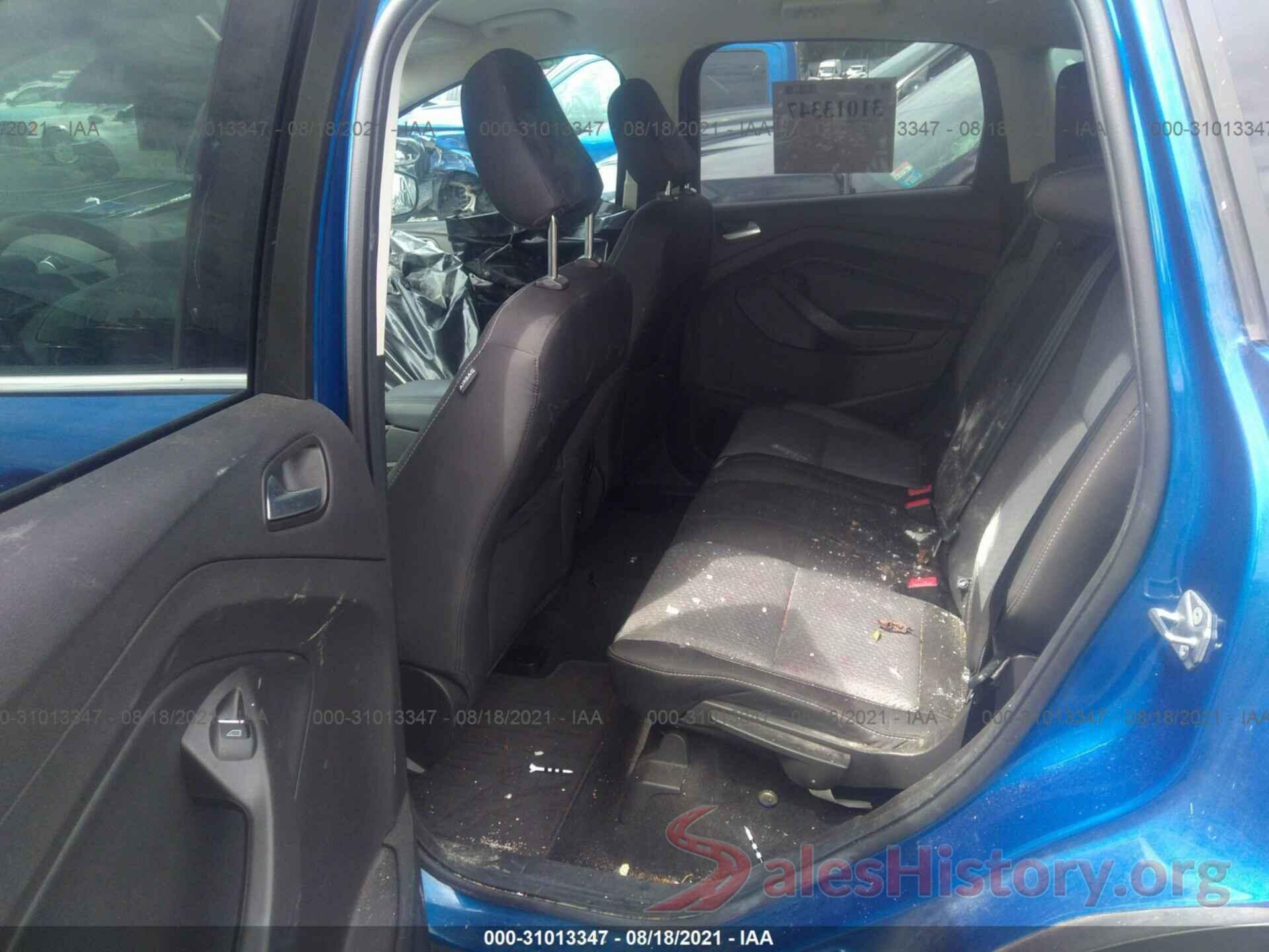 1FMCU0GD5KUB81209 2019 FORD ESCAPE