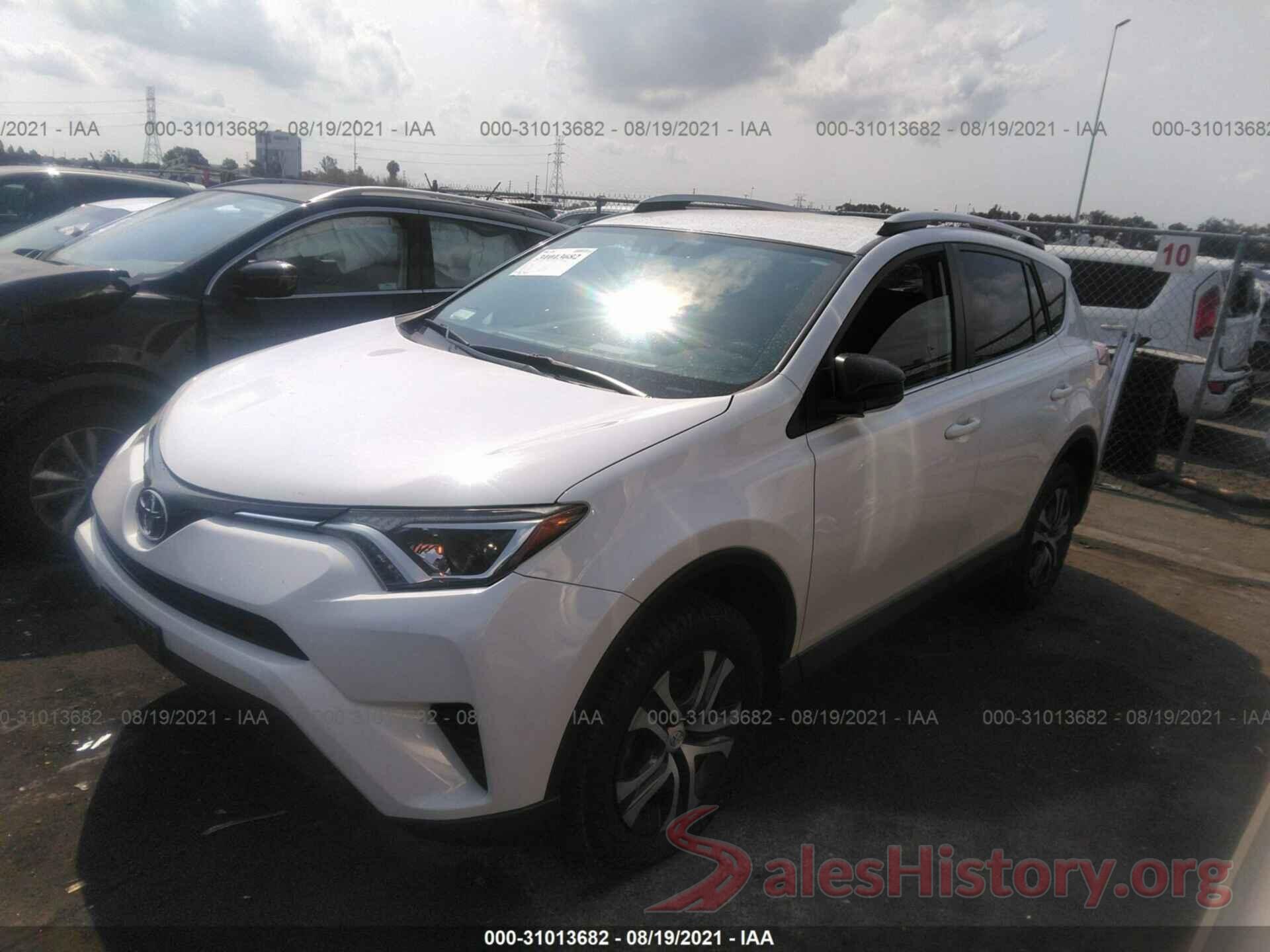 JTMZFREV1GJ085126 2016 TOYOTA RAV4