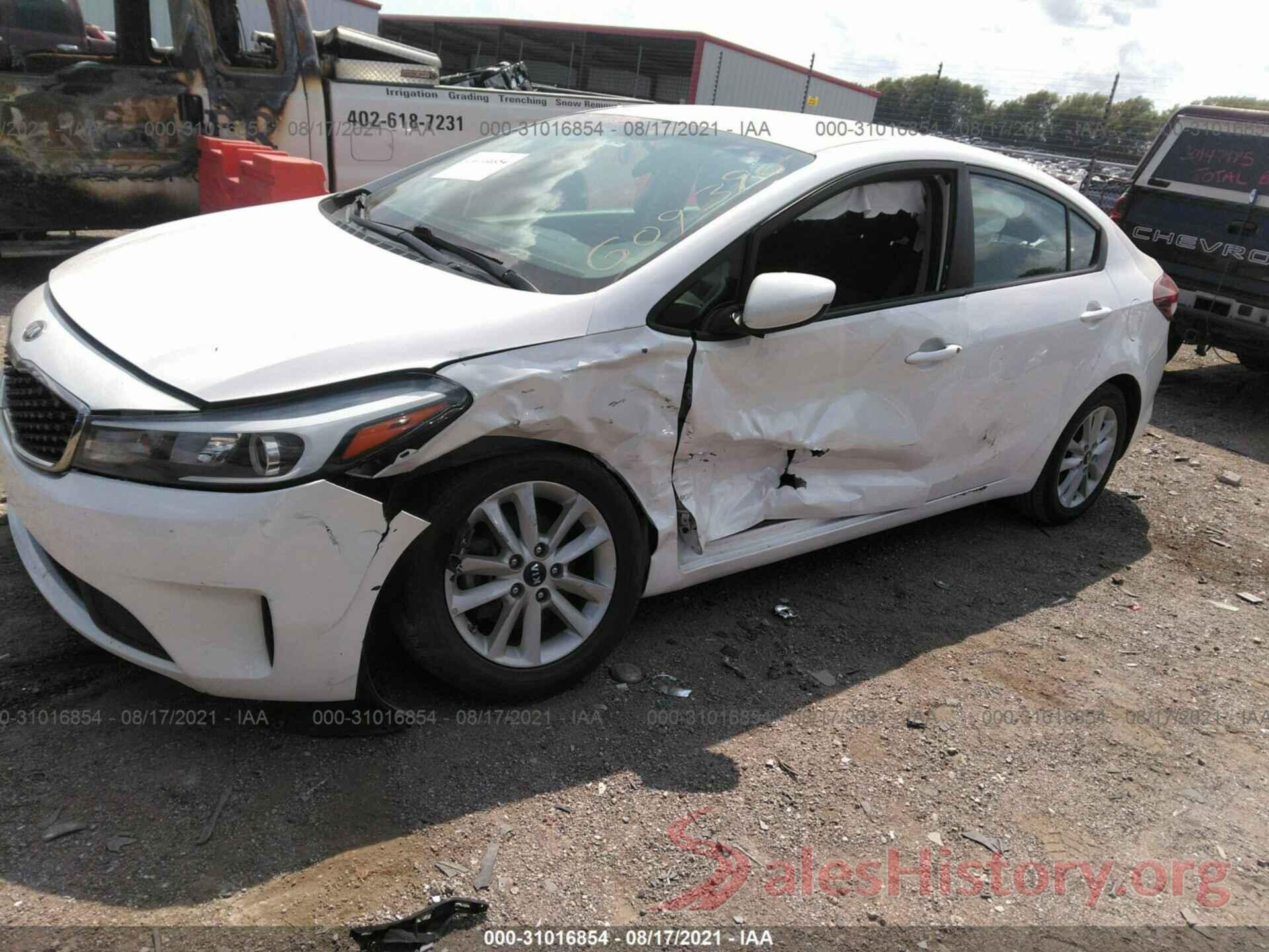 3KPFL4A72HE018684 2017 KIA FORTE