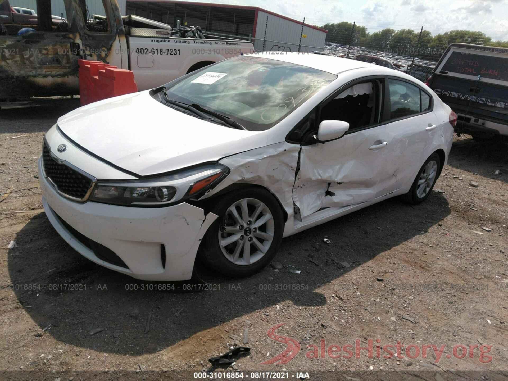 3KPFL4A72HE018684 2017 KIA FORTE