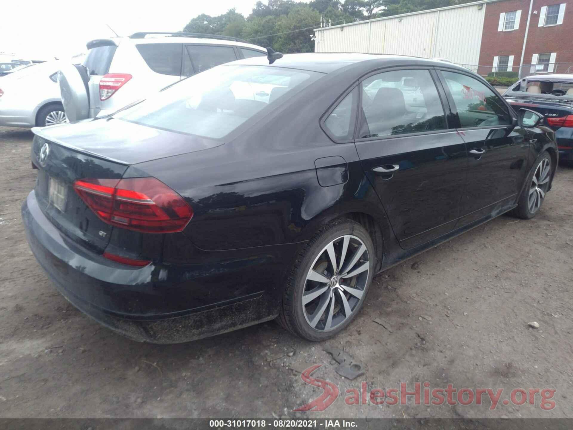 1VWJM7A31JC034777 2018 VOLKSWAGEN PASSAT