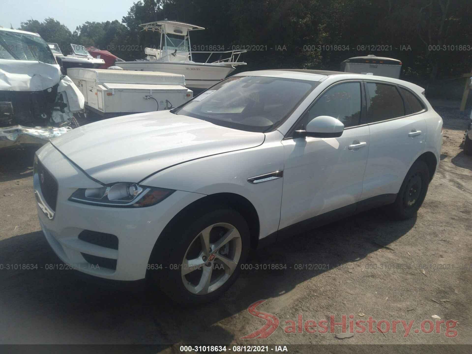 SADCJ2GX7JA236797 2018 JAGUAR F-PACE