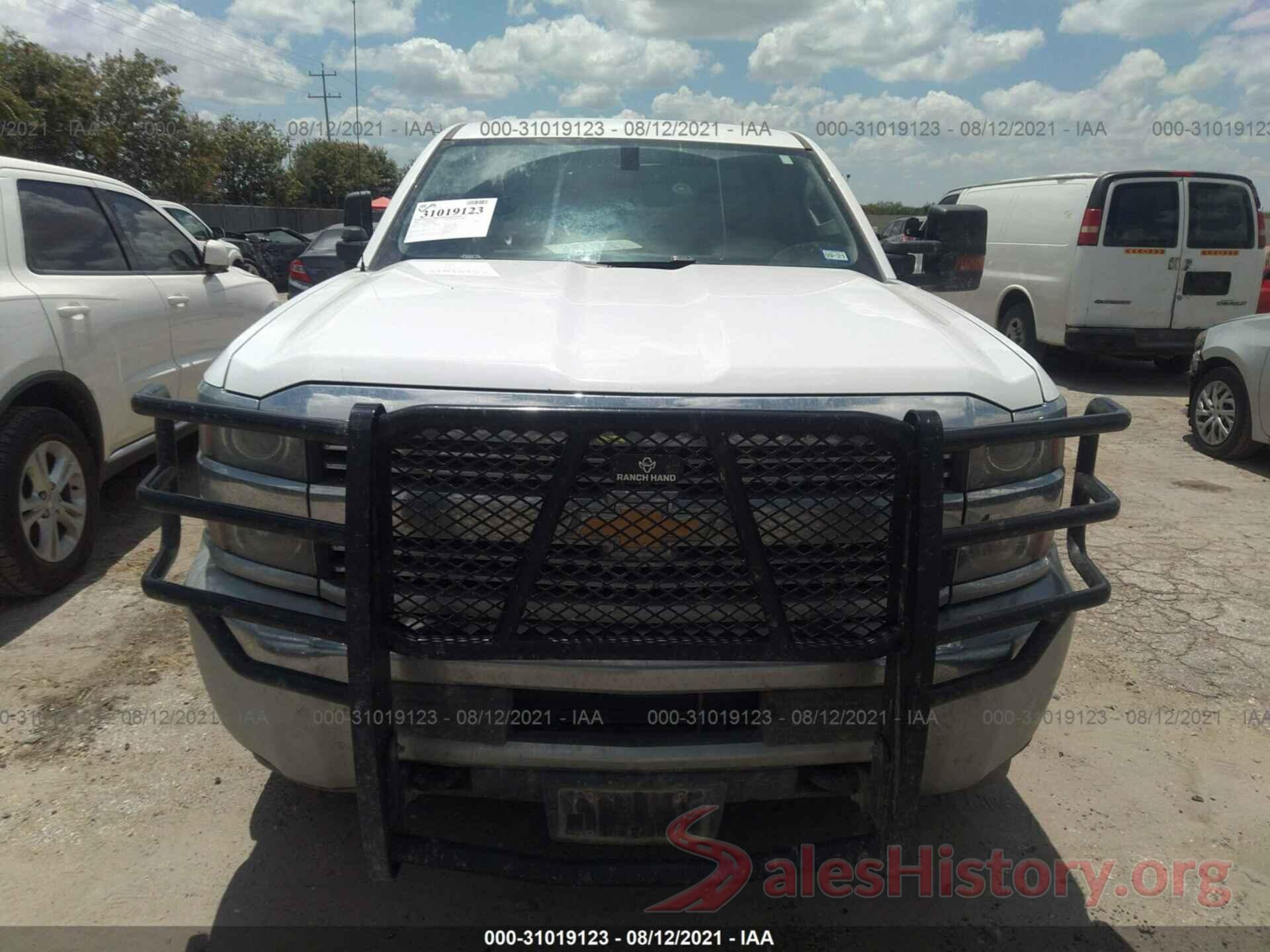 1GC2KUEG8JZ255900 2018 CHEVROLET SILVERADO 2500HD