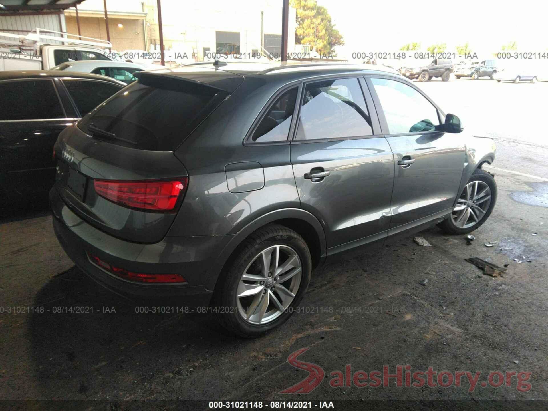 WA1BCCFS8JR027562 2018 AUDI Q3