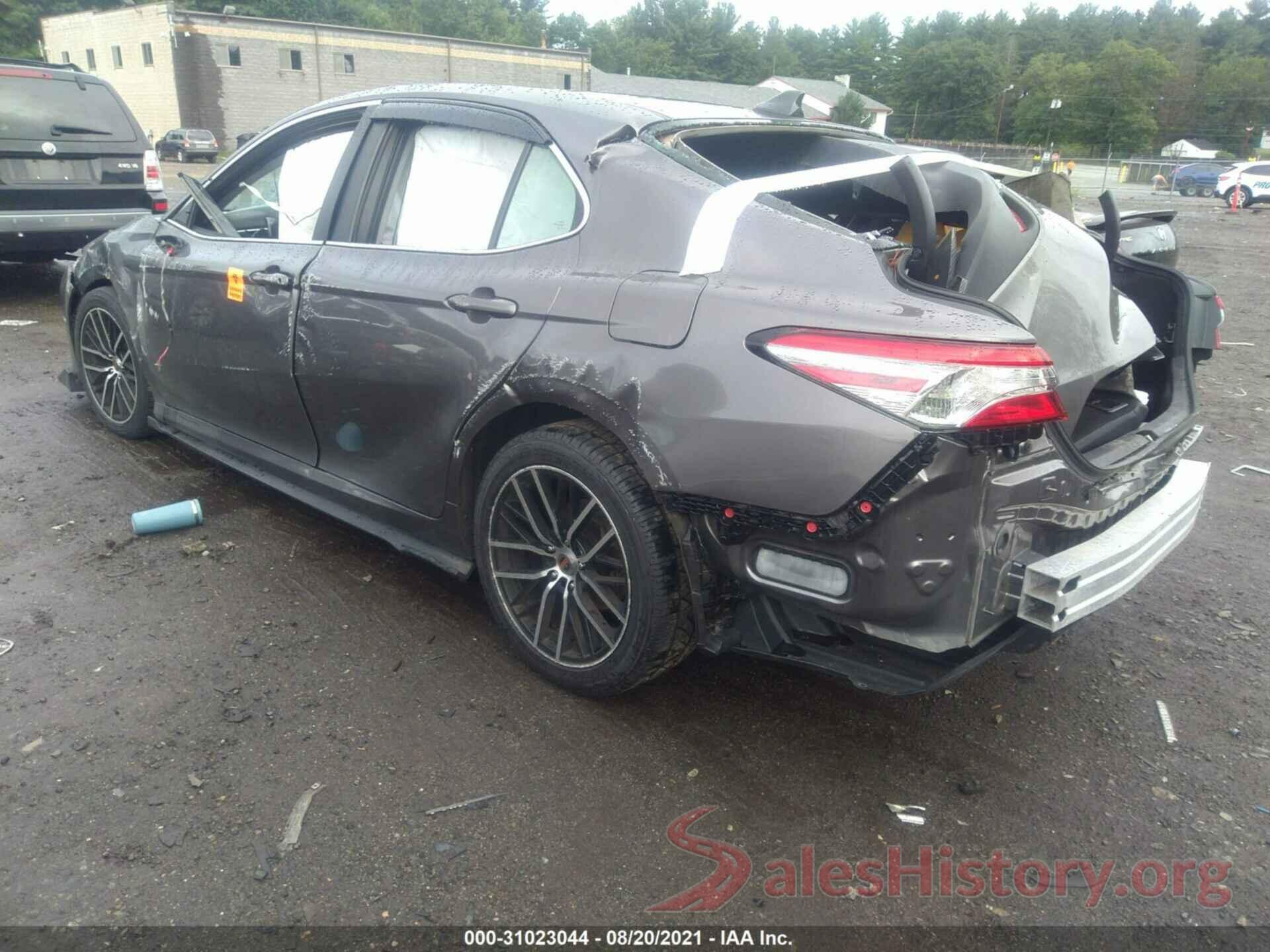 4T1B11HK7JU146029 2018 TOYOTA CAMRY