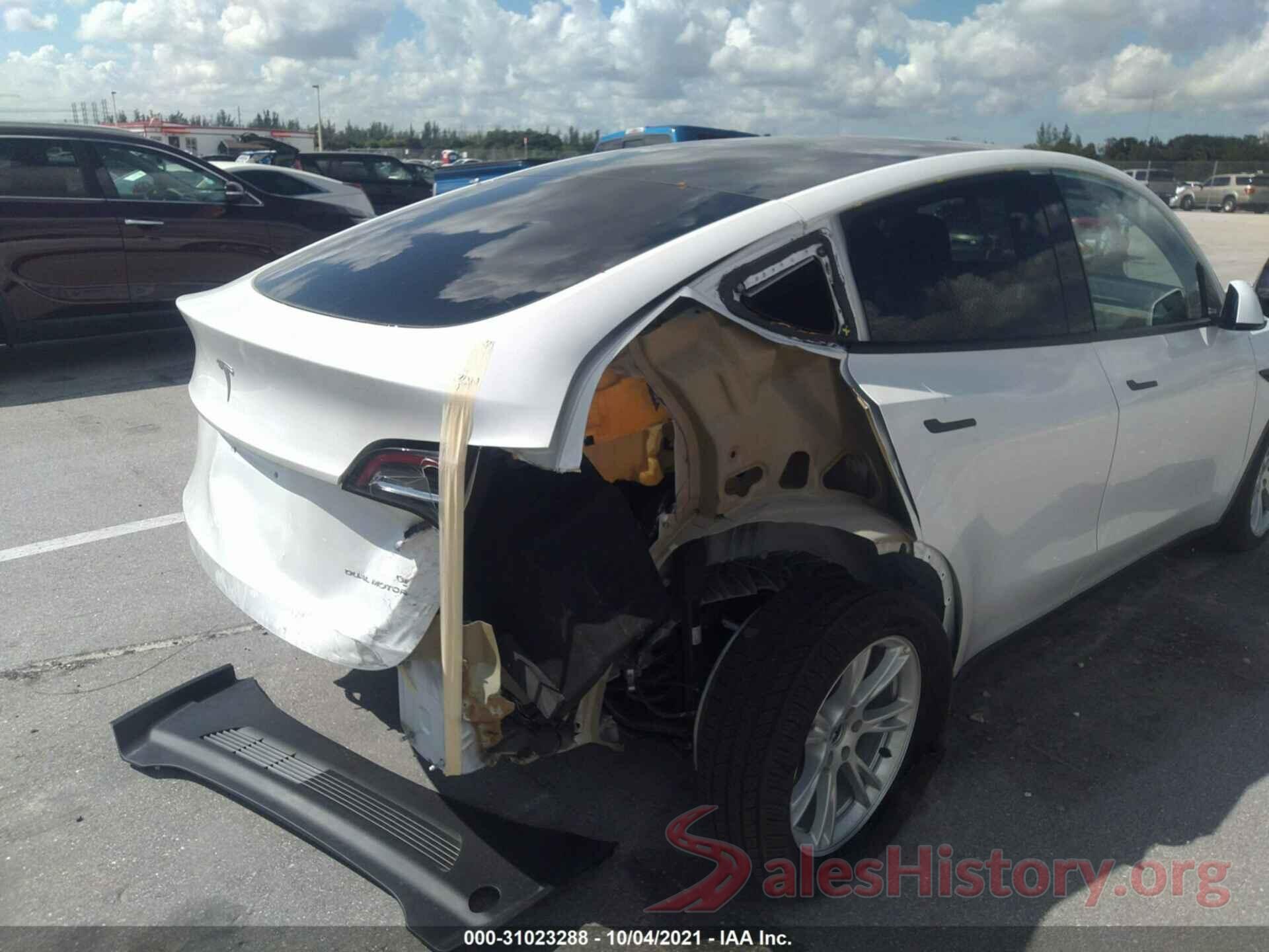 5YJYGDEE1MF066185 2021 TESLA MODEL Y