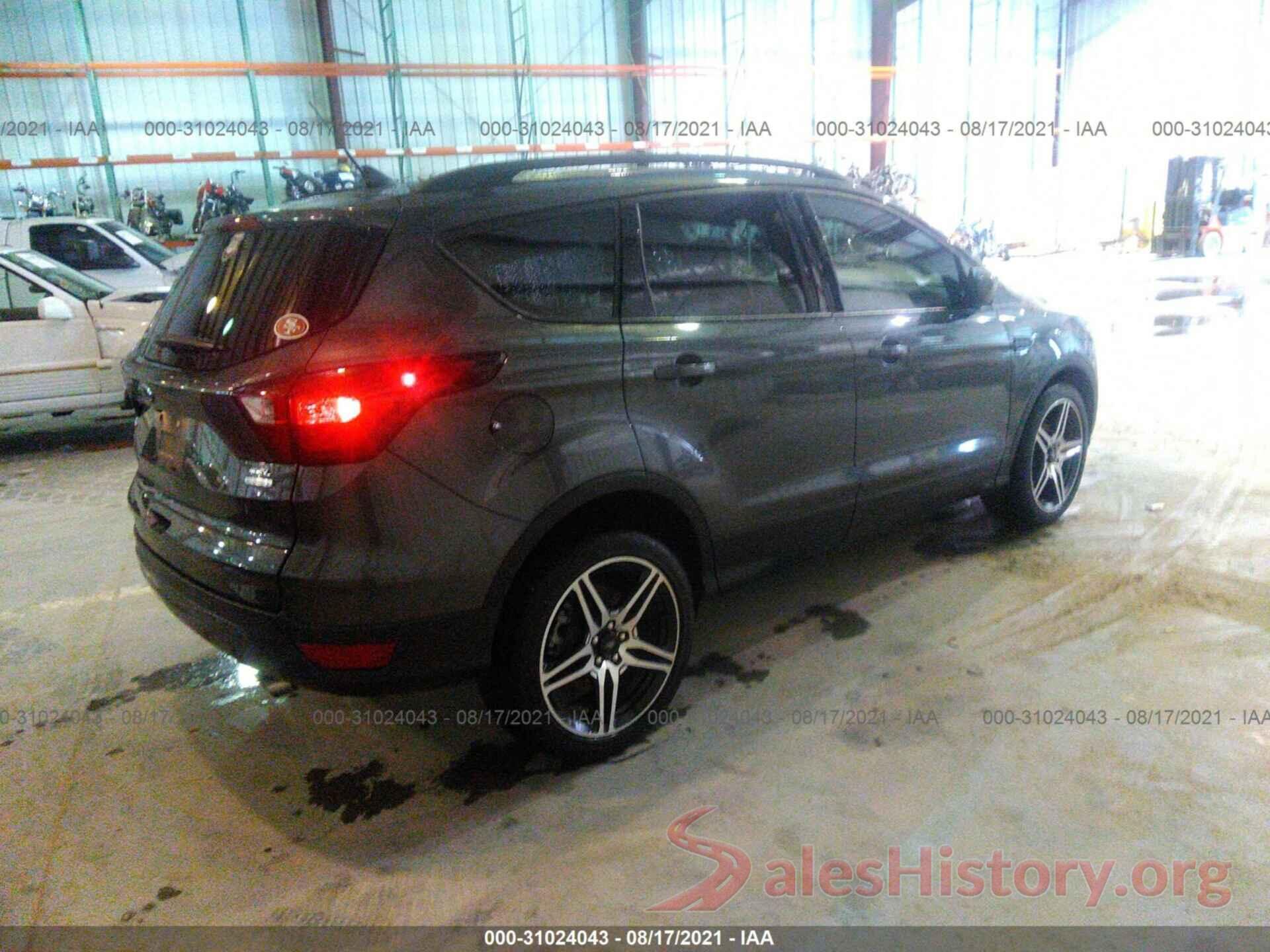 1FMCU0HD8KUB45710 2019 FORD ESCAPE