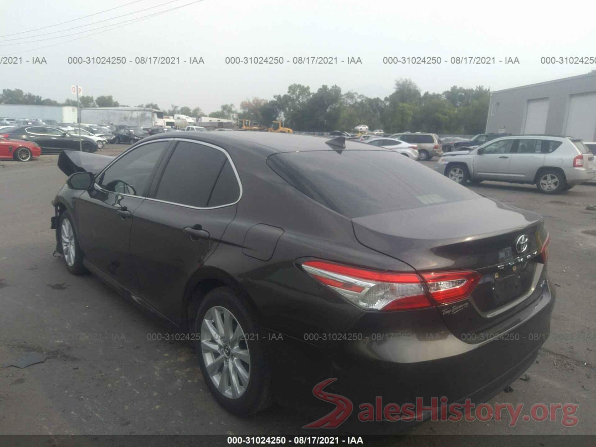 JTNB11HK0J3000464 2018 TOYOTA CAMRY