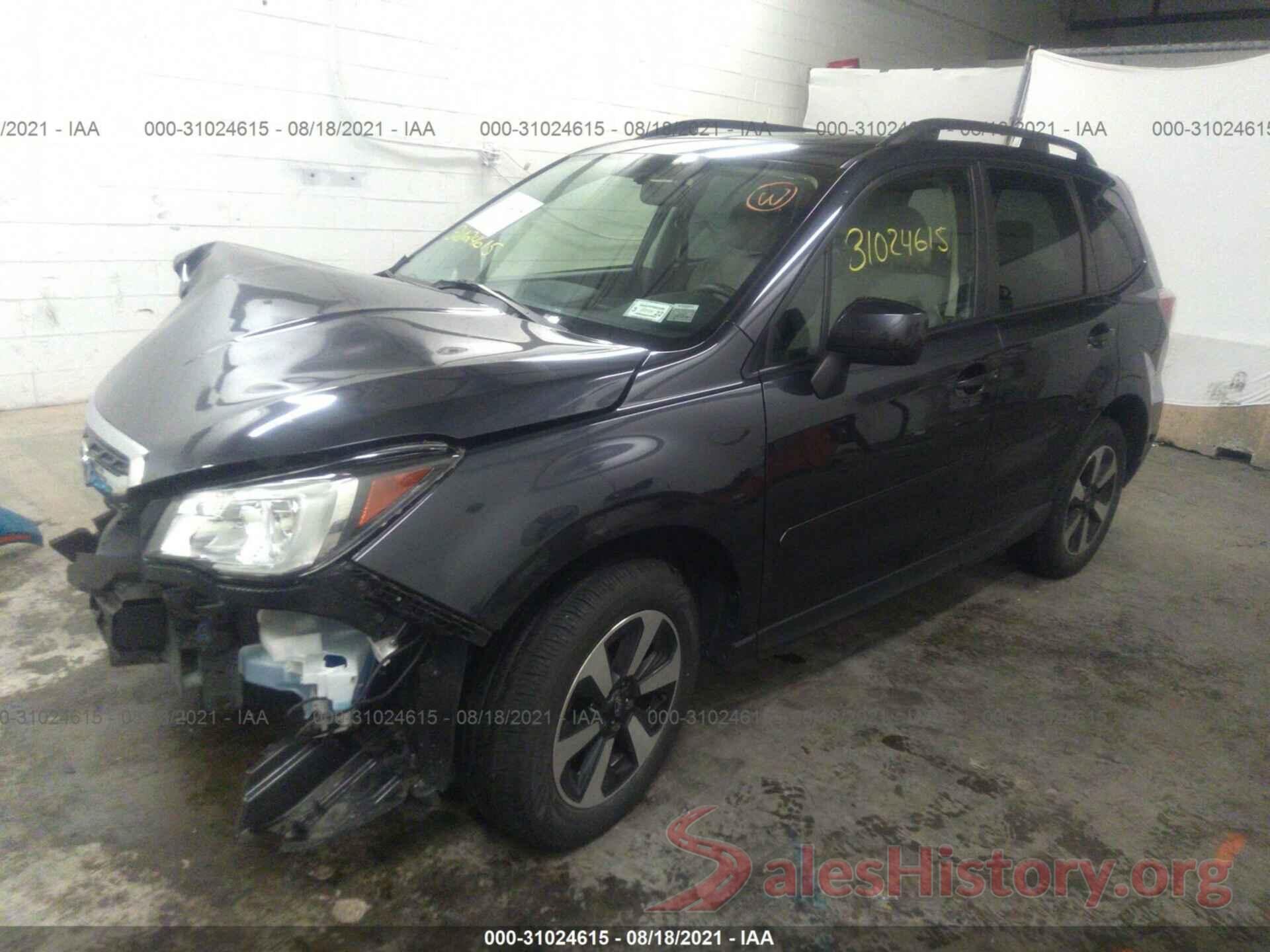 JF2SJAEC2JH498110 2018 SUBARU FORESTER