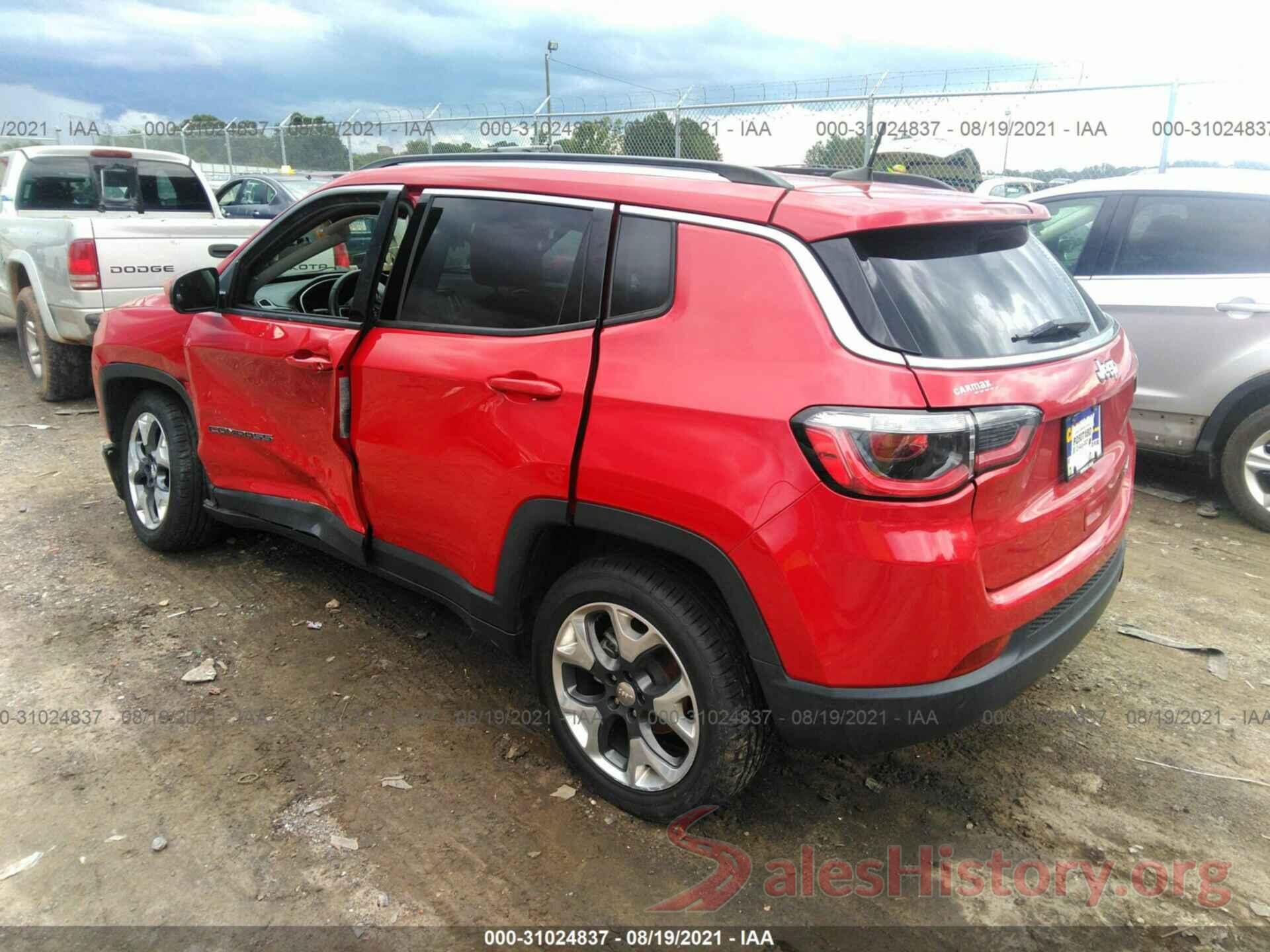 3C4NJCCB3JT406599 2018 JEEP COMPASS