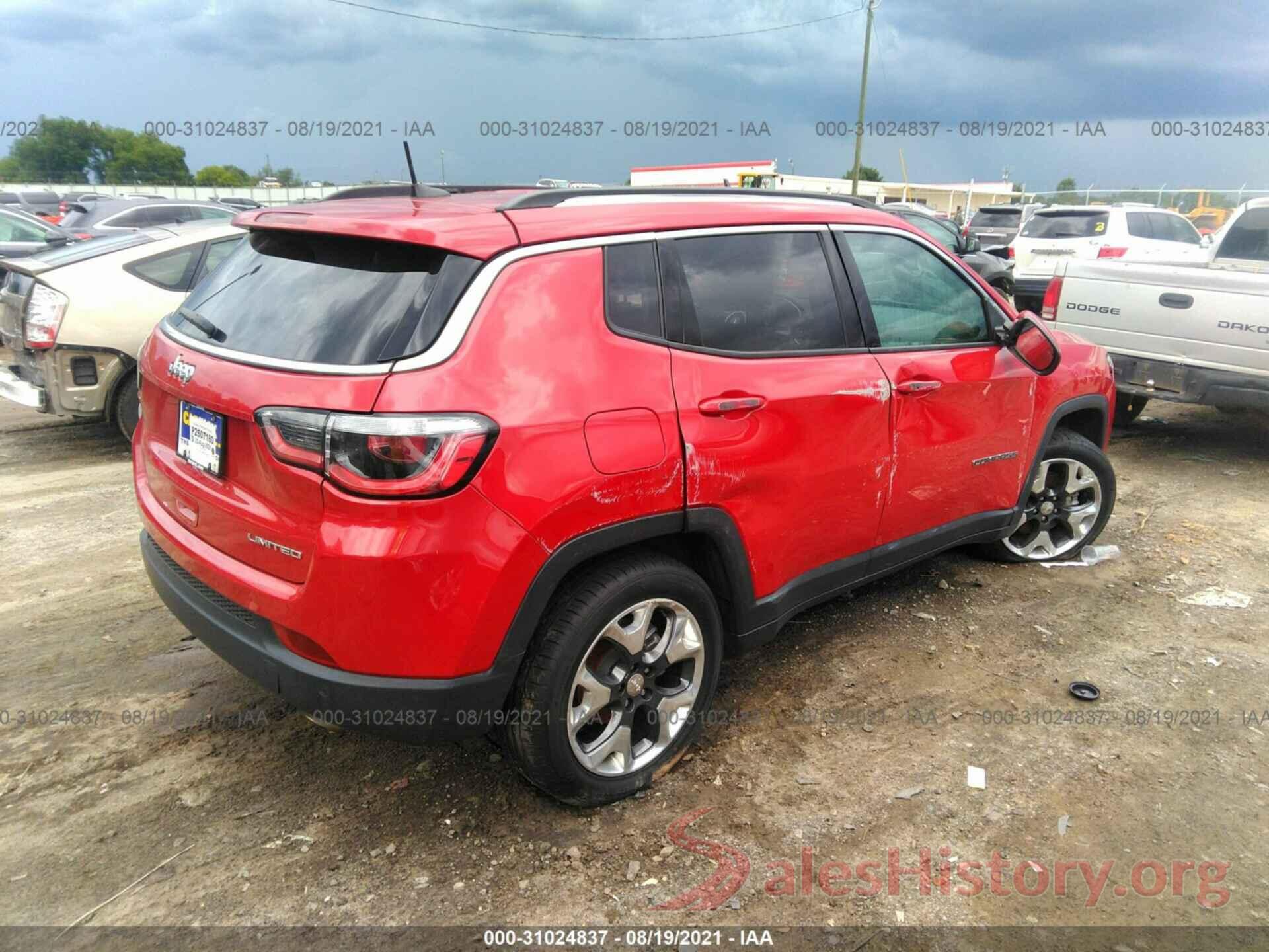 3C4NJCCB3JT406599 2018 JEEP COMPASS