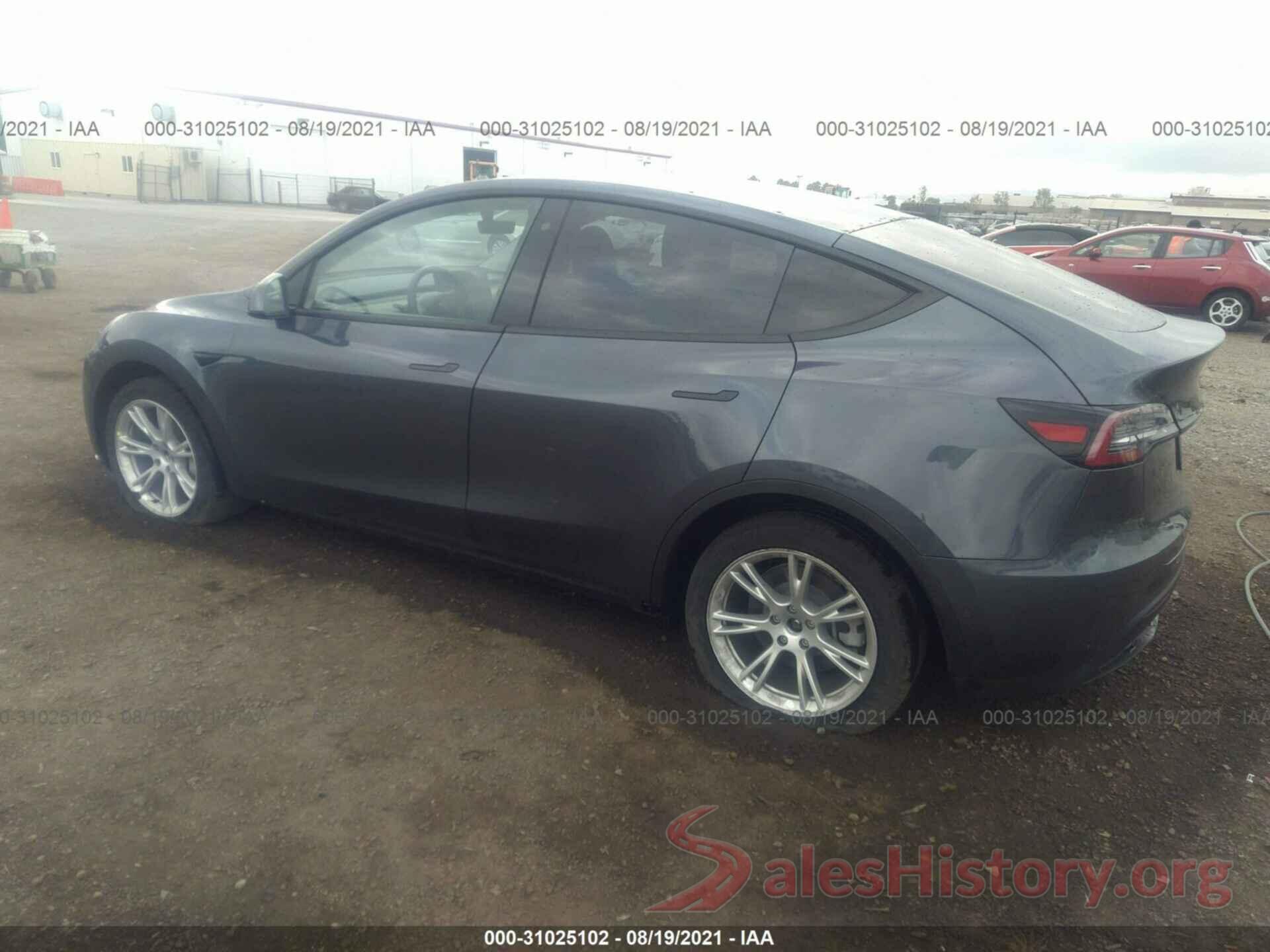 5YJYGDEE2LF015082 2020 TESLA MODEL Y