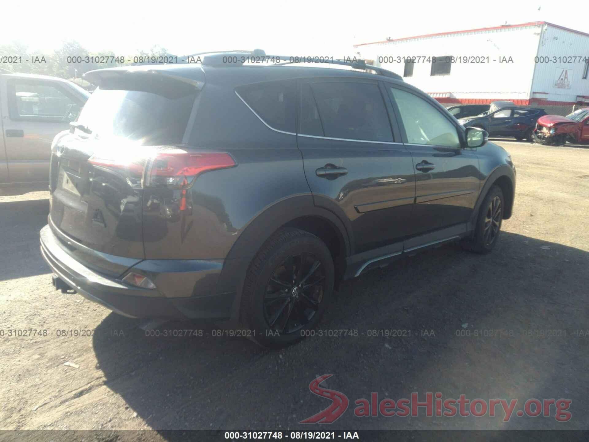 2T3RFREV0JW725741 2018 TOYOTA RAV4