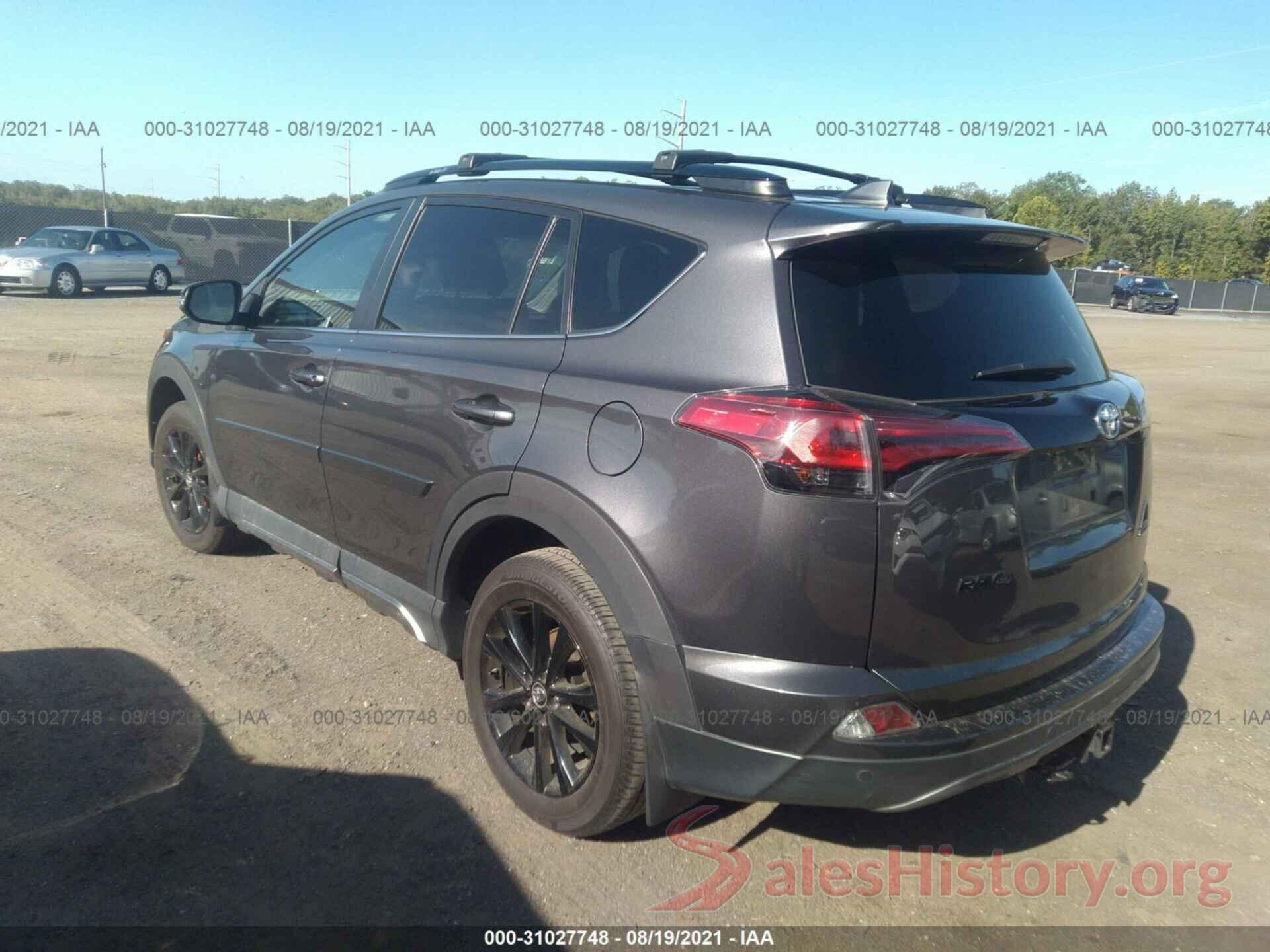 2T3RFREV0JW725741 2018 TOYOTA RAV4