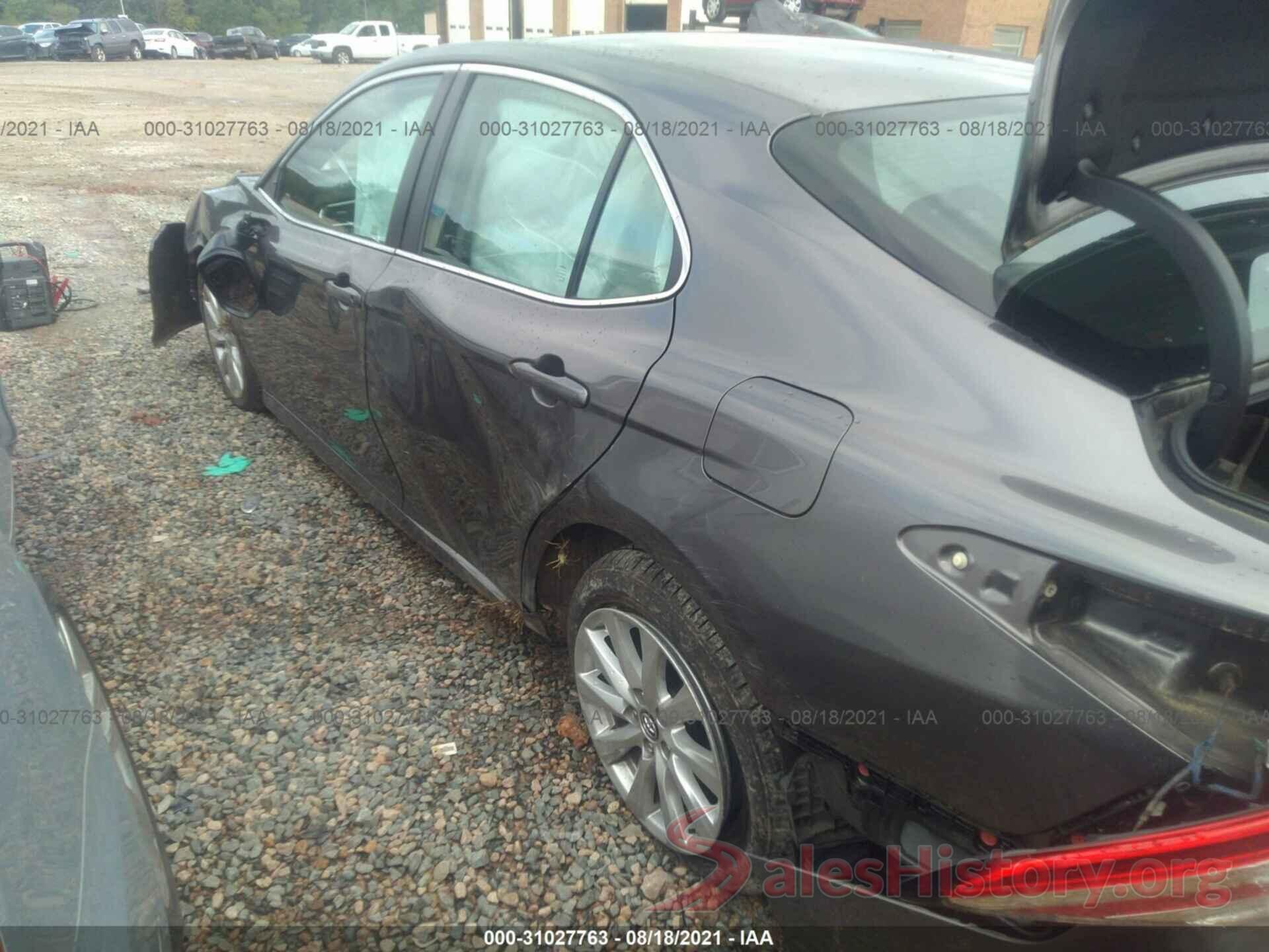 4T1B11HKXJU098316 2018 TOYOTA CAMRY