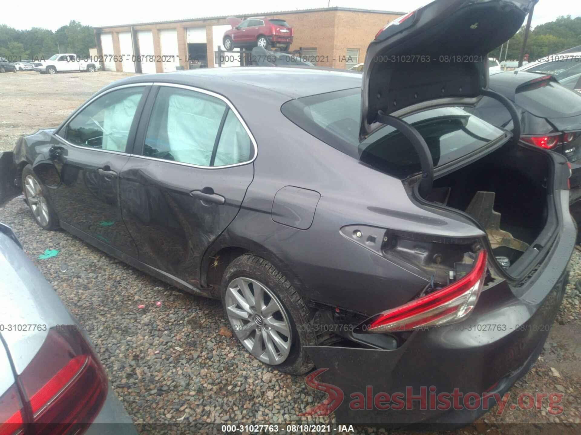 4T1B11HKXJU098316 2018 TOYOTA CAMRY