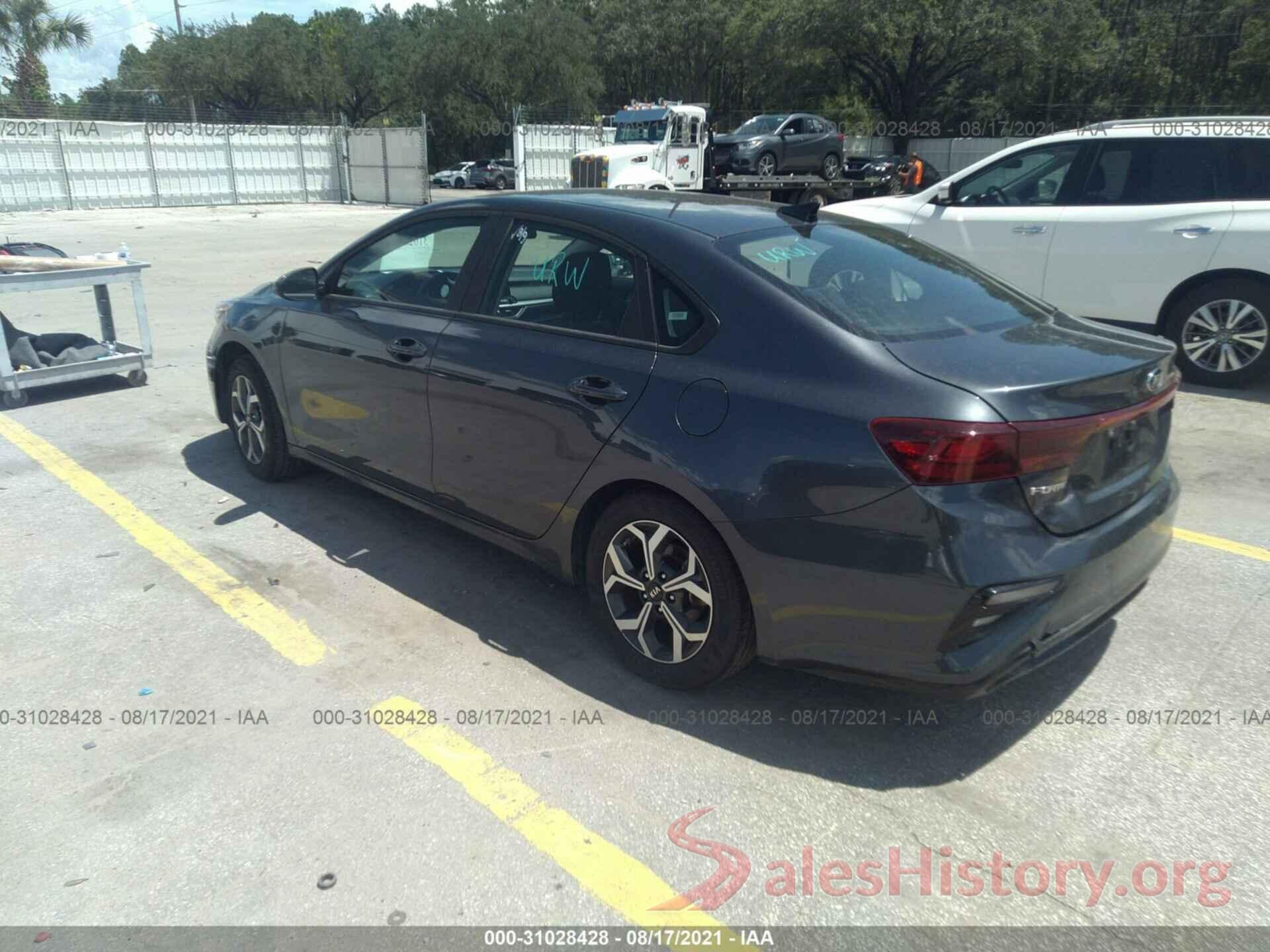 3KPF24ADXME308576 2021 KIA FORTE