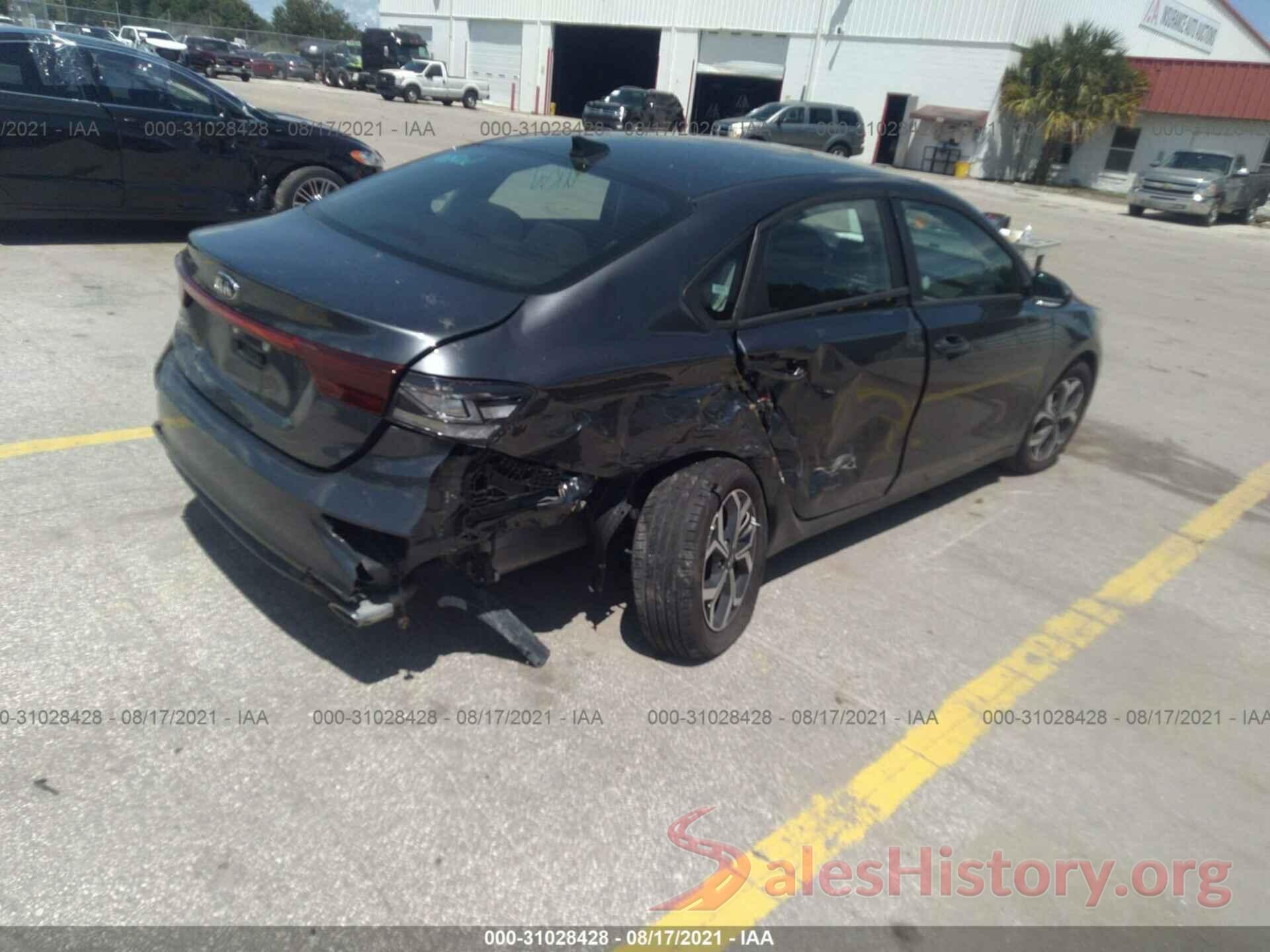 3KPF24ADXME308576 2021 KIA FORTE