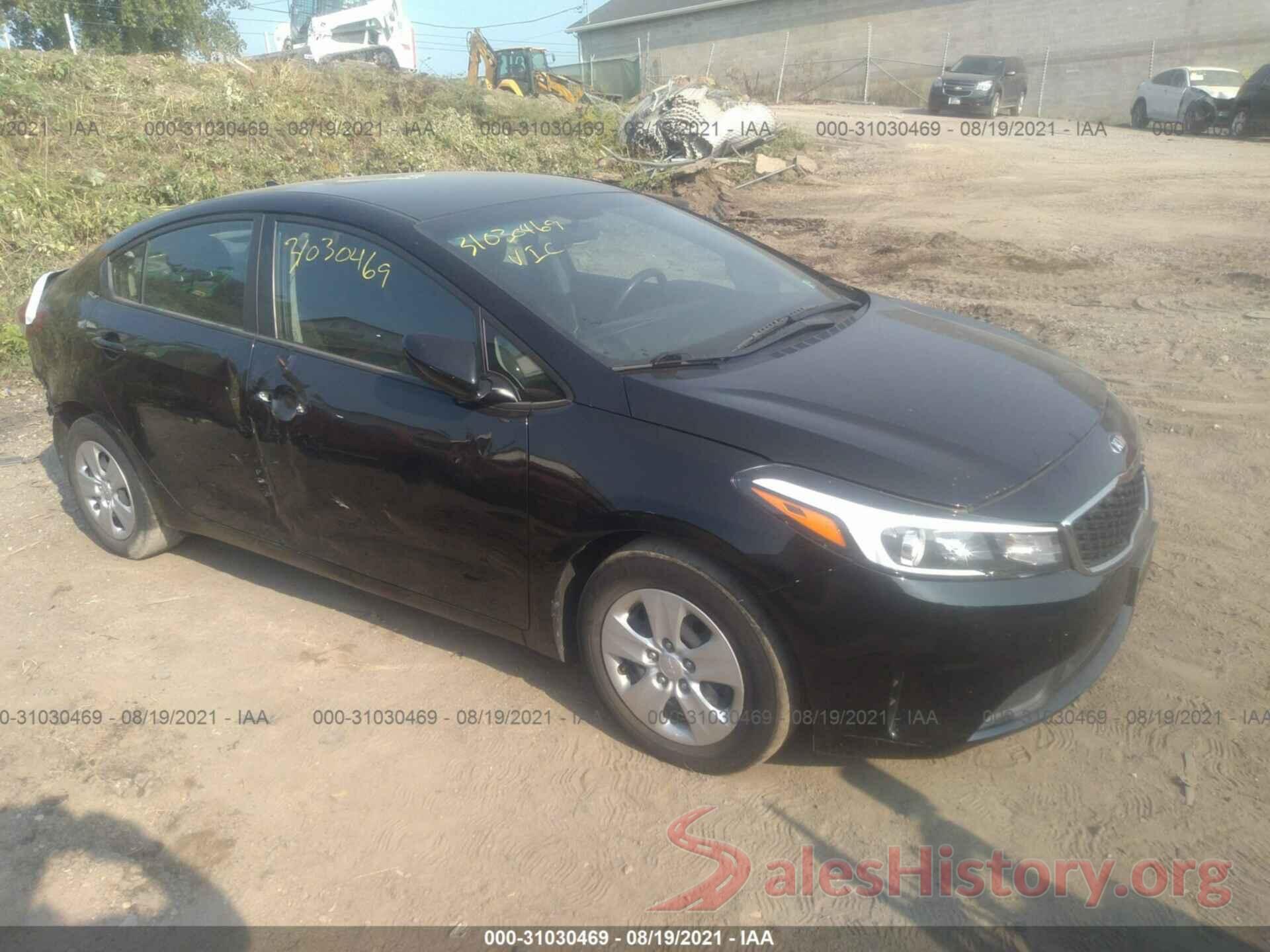 3KPFK4A72HE145843 2017 KIA FORTE