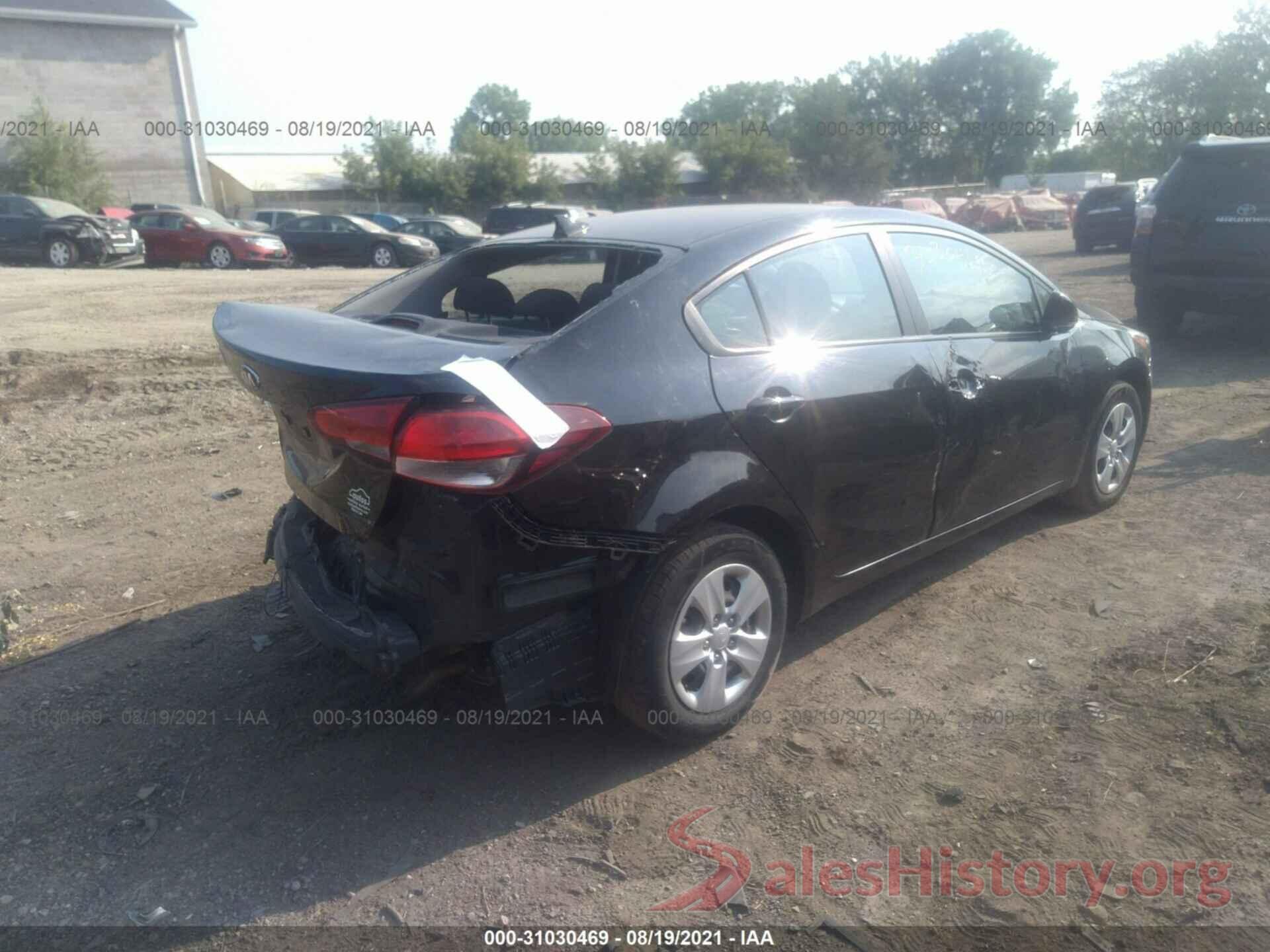 3KPFK4A72HE145843 2017 KIA FORTE