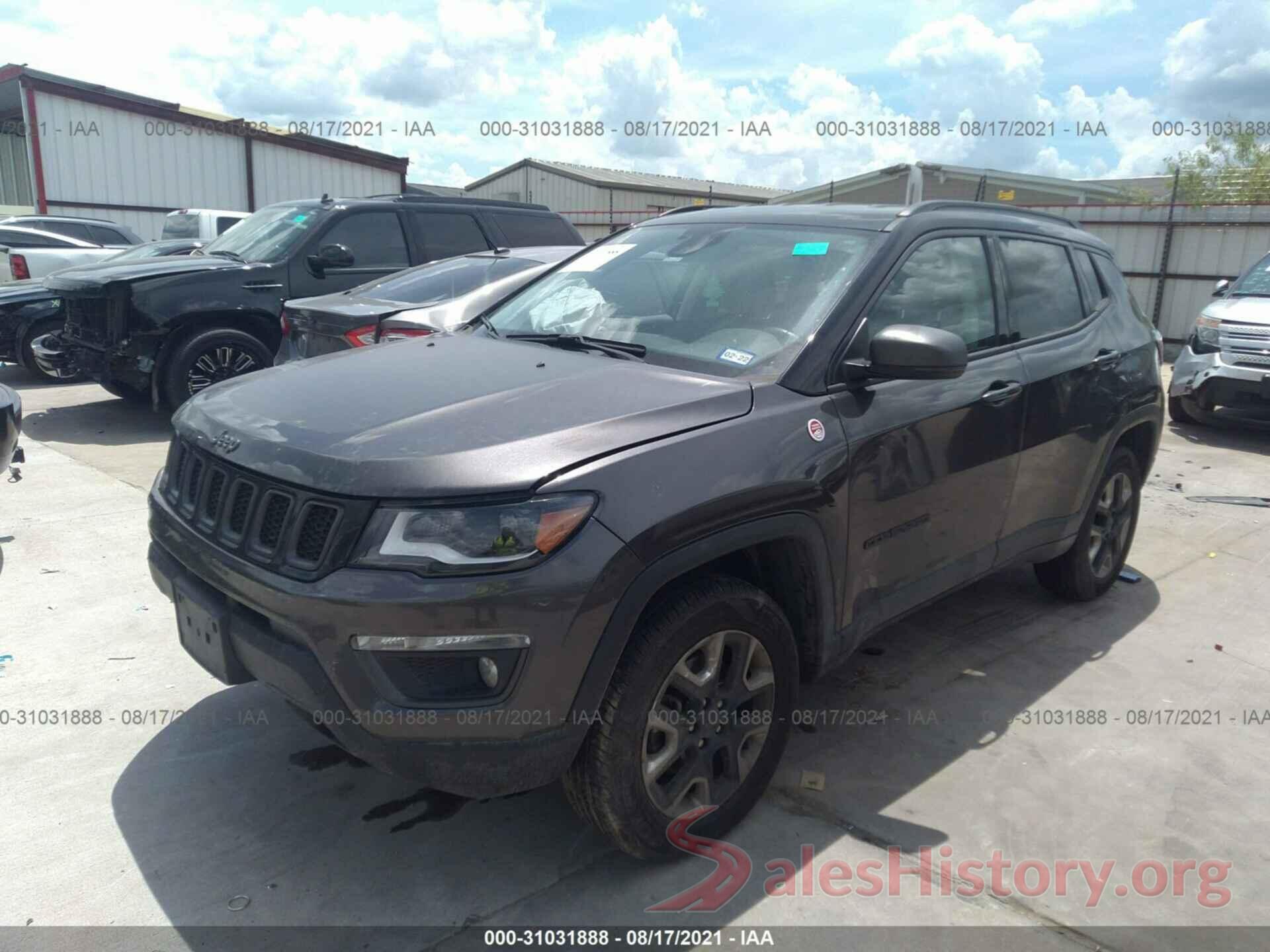 3C4NJDDB0JT331025 2018 JEEP COMPASS