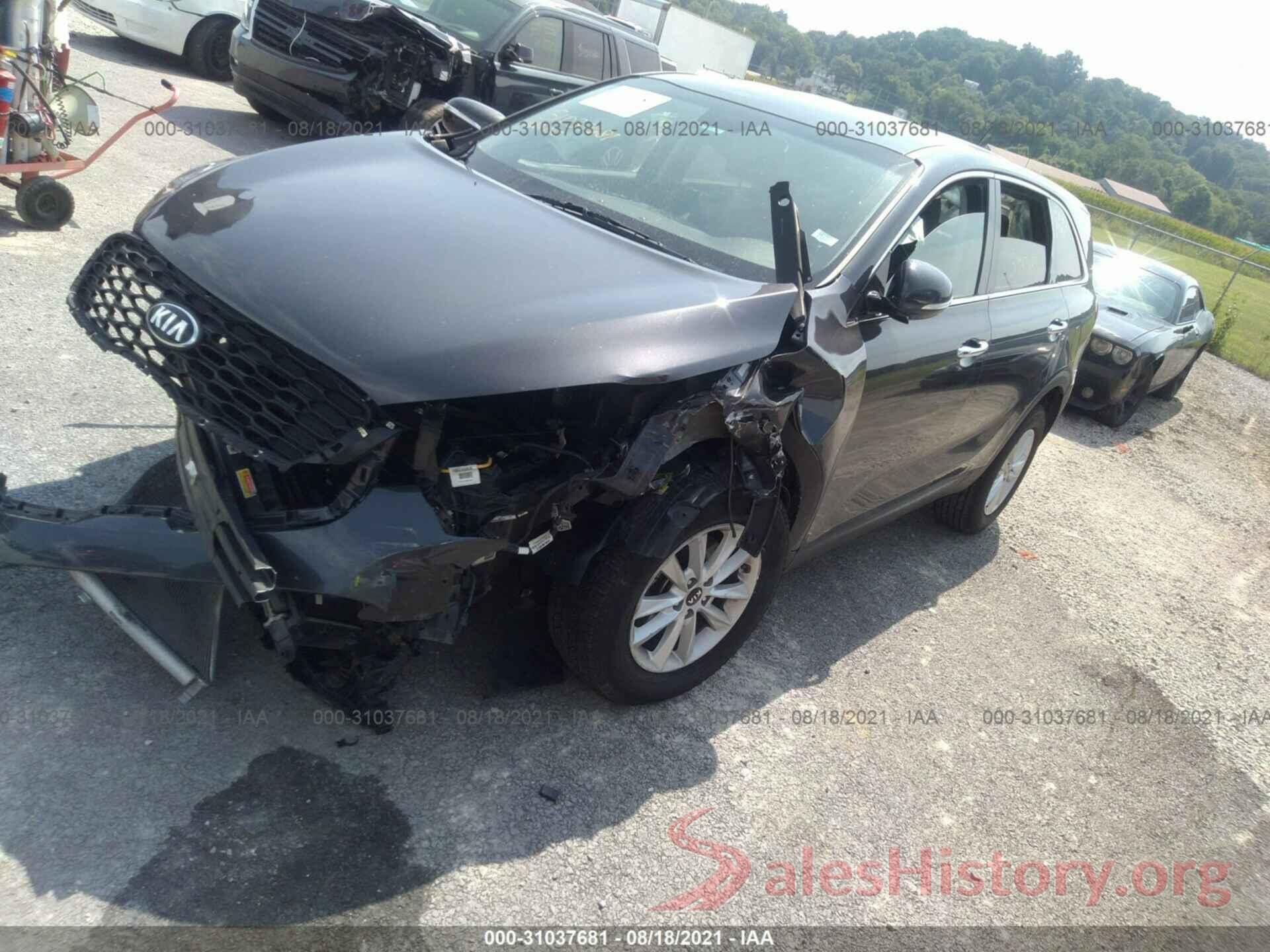 5XYPGDA31KG556647 2019 KIA SORENTO