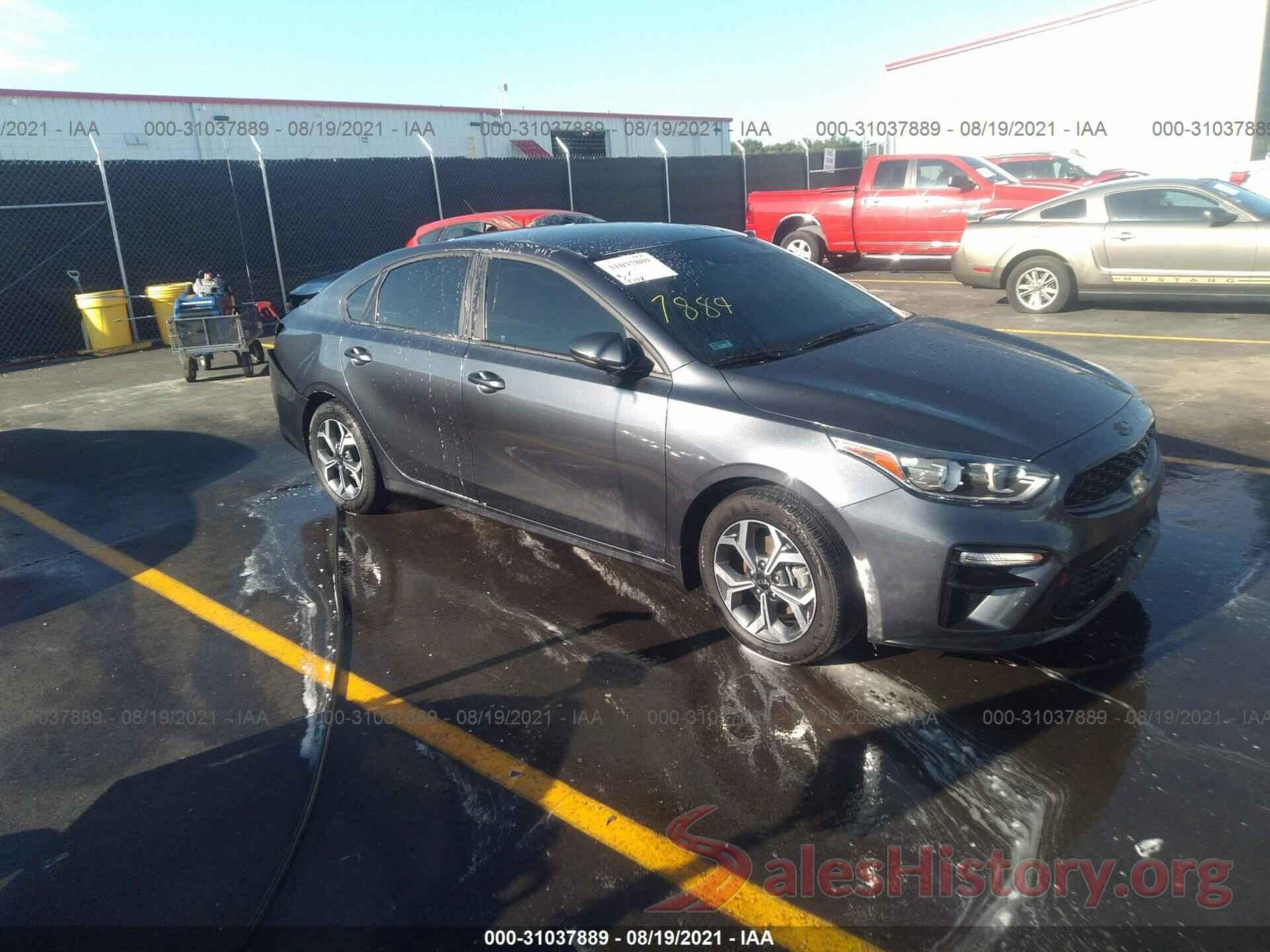 3KPF24AD4LE205779 2020 KIA FORTE