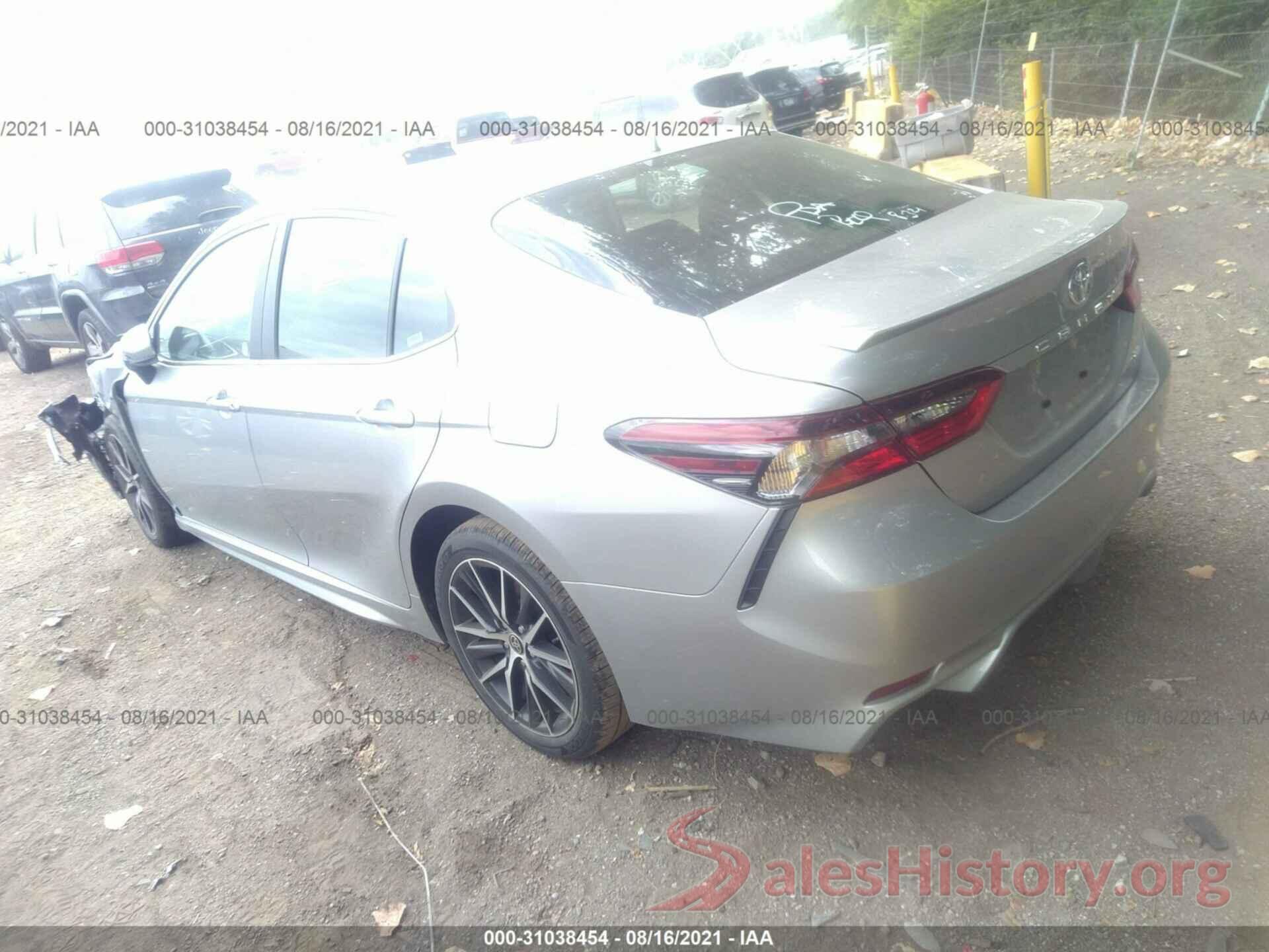 4T1G11AK0MU469357 2021 TOYOTA CAMRY