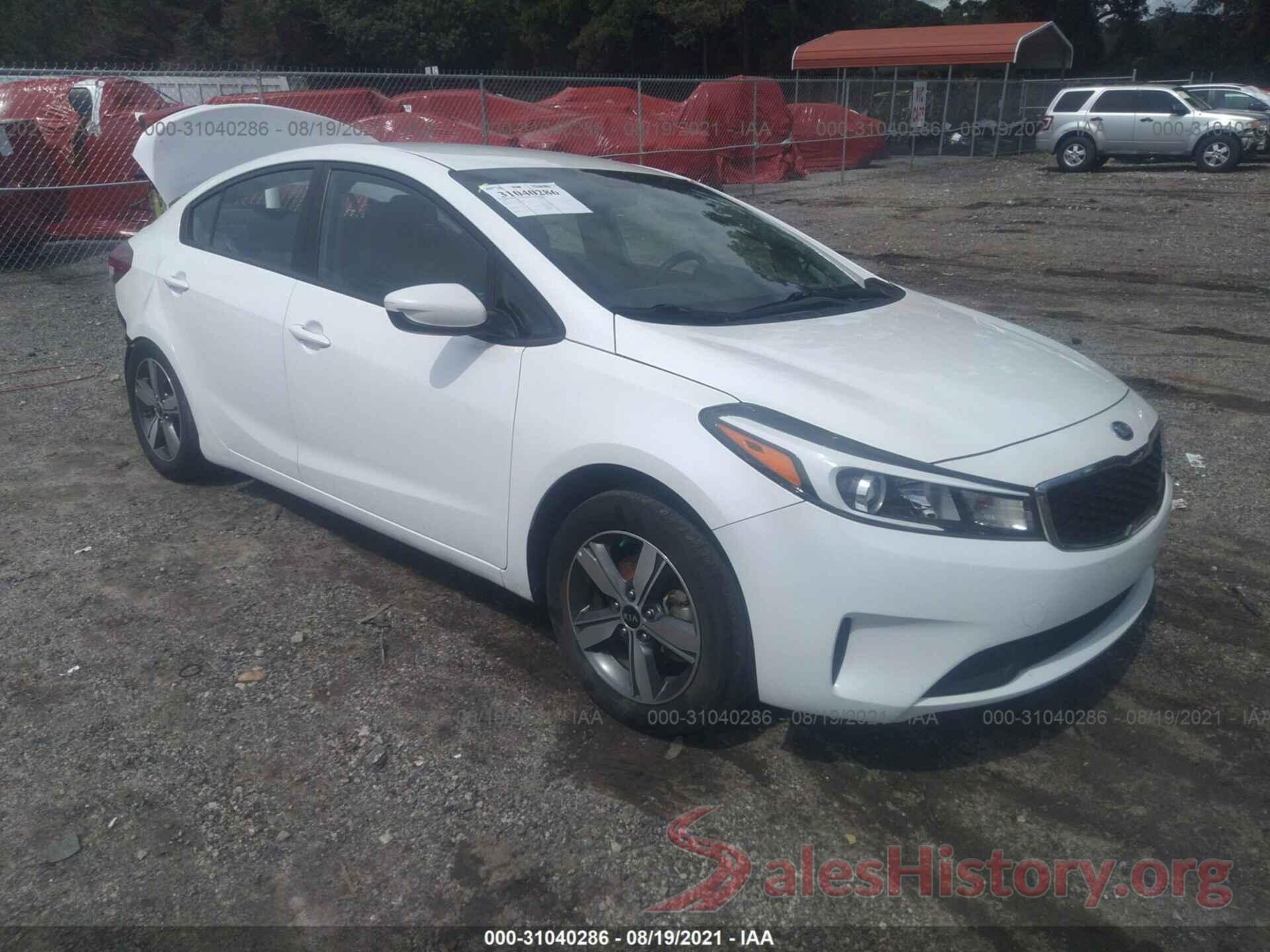 3KPFL4A7XJE246812 2018 KIA FORTE